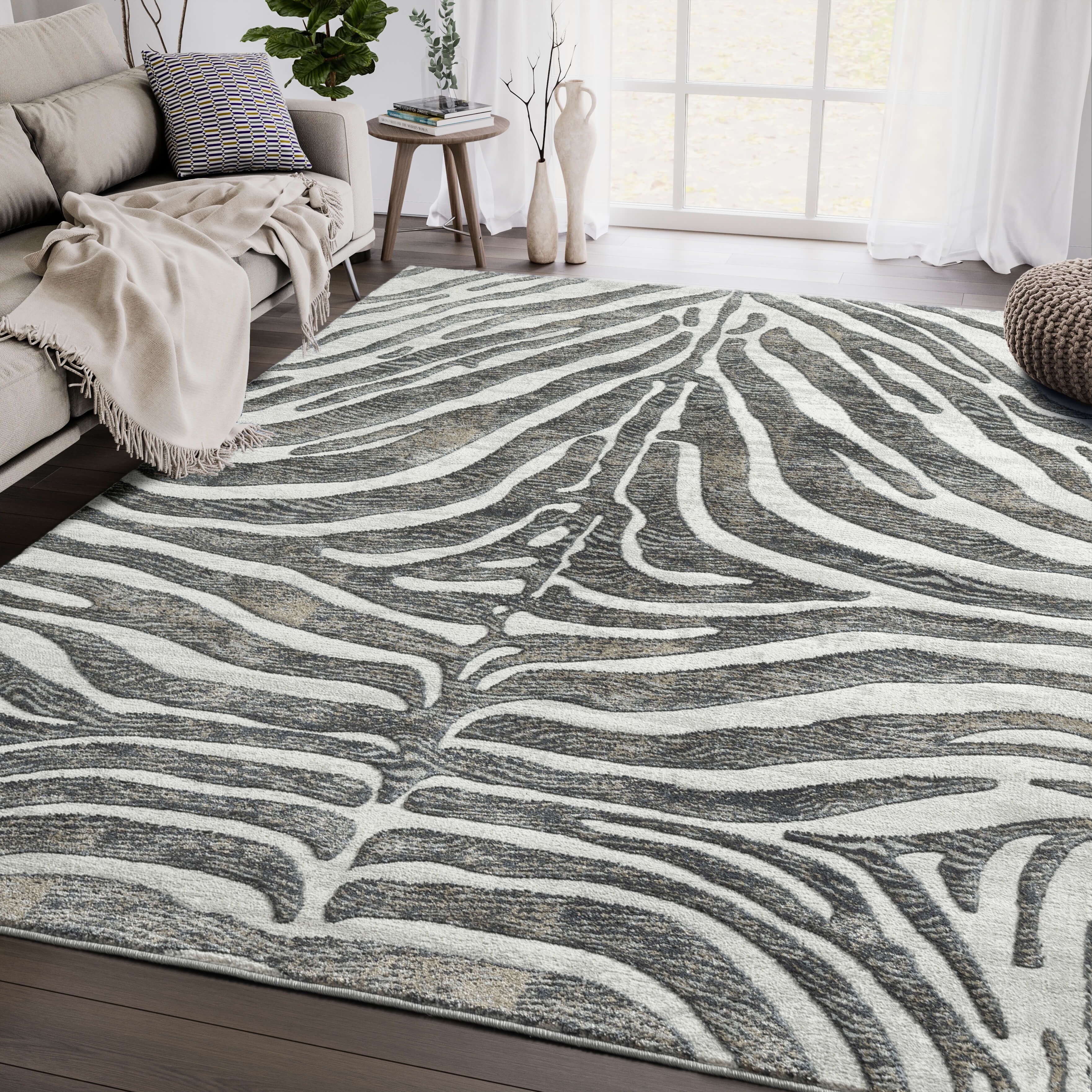 Gray Floral 6' x 9' Stain-Resistant Synthetic Area Rug