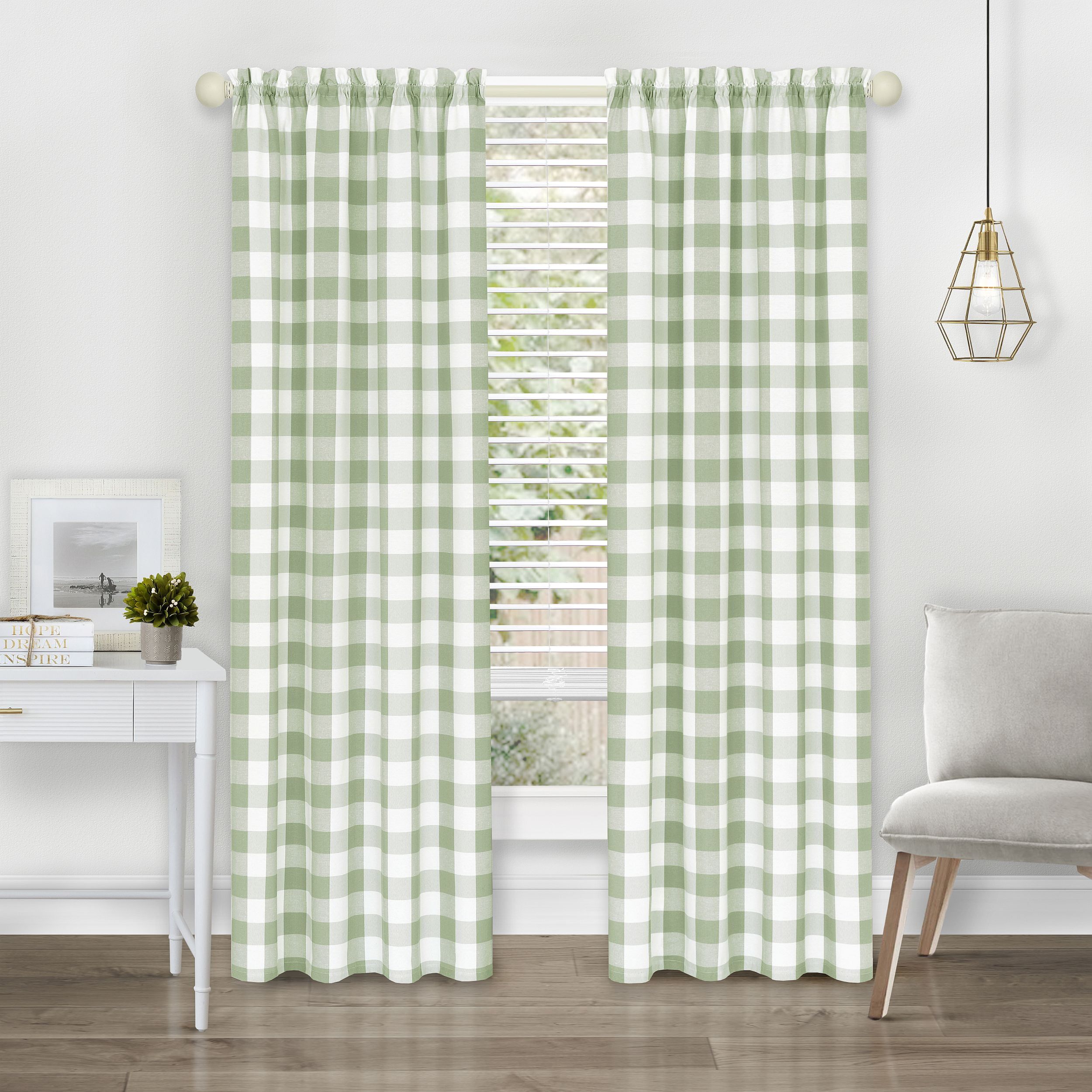 Hunter Green Plaid Cotton Polyester Rod Pocket Curtain Panel, 42 x 84 in
