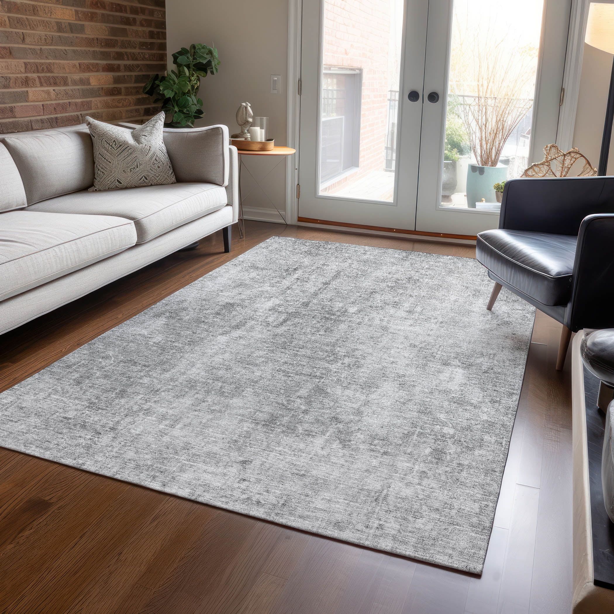 Gray Abstract Synthetic 3' x 5' Indoor Outdoor Area Rug
