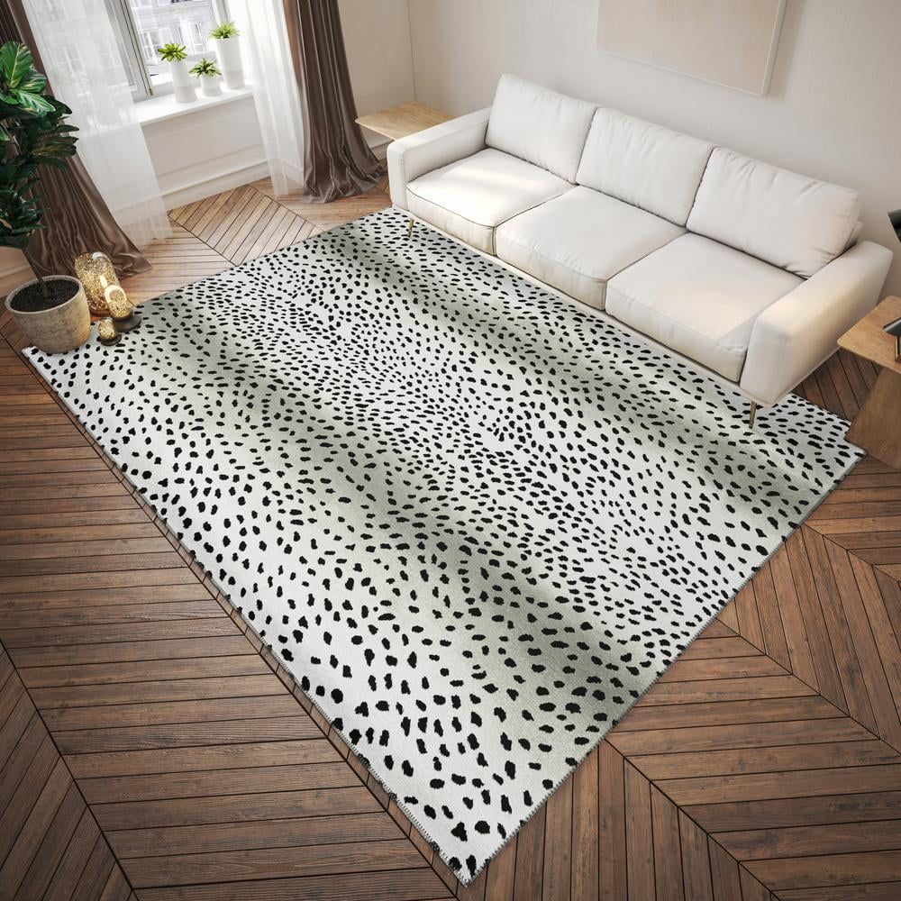 Pearl Chenille Animal Print Non-slip 9' x 12' Area Rug