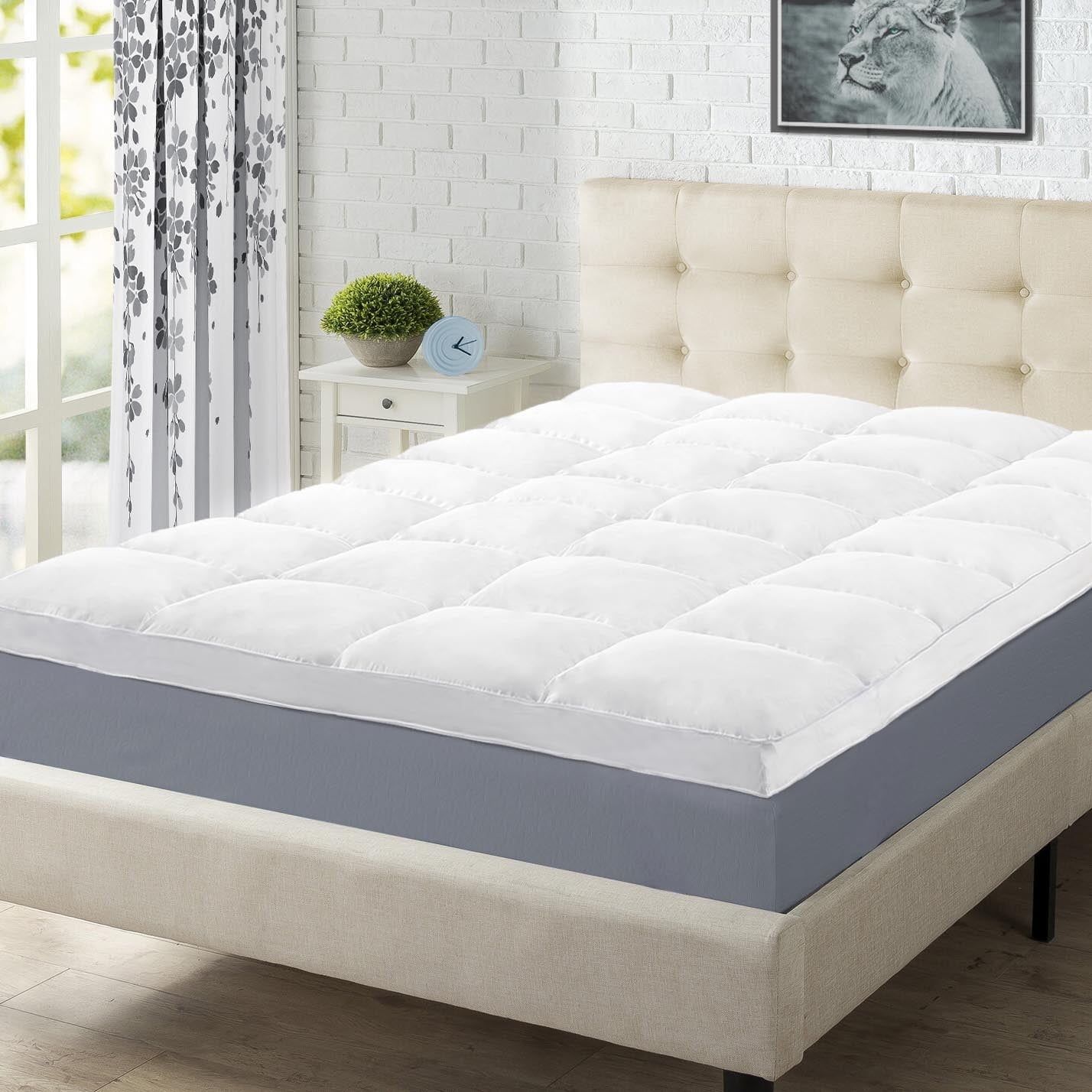 Twin White Down Alternative Hypoallergenic Mattress Topper