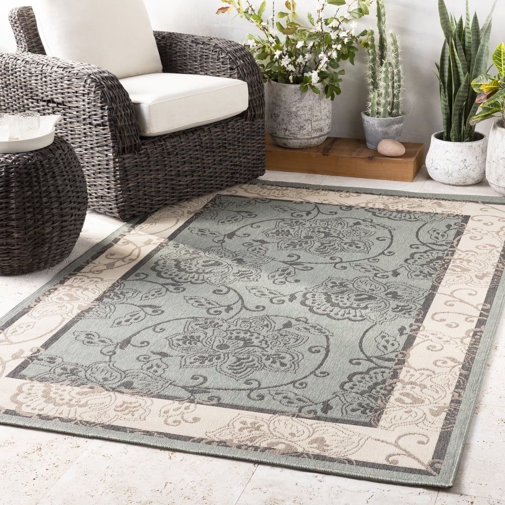 Reversible Black Synthetic Rectangular Indoor/Outdoor Rug