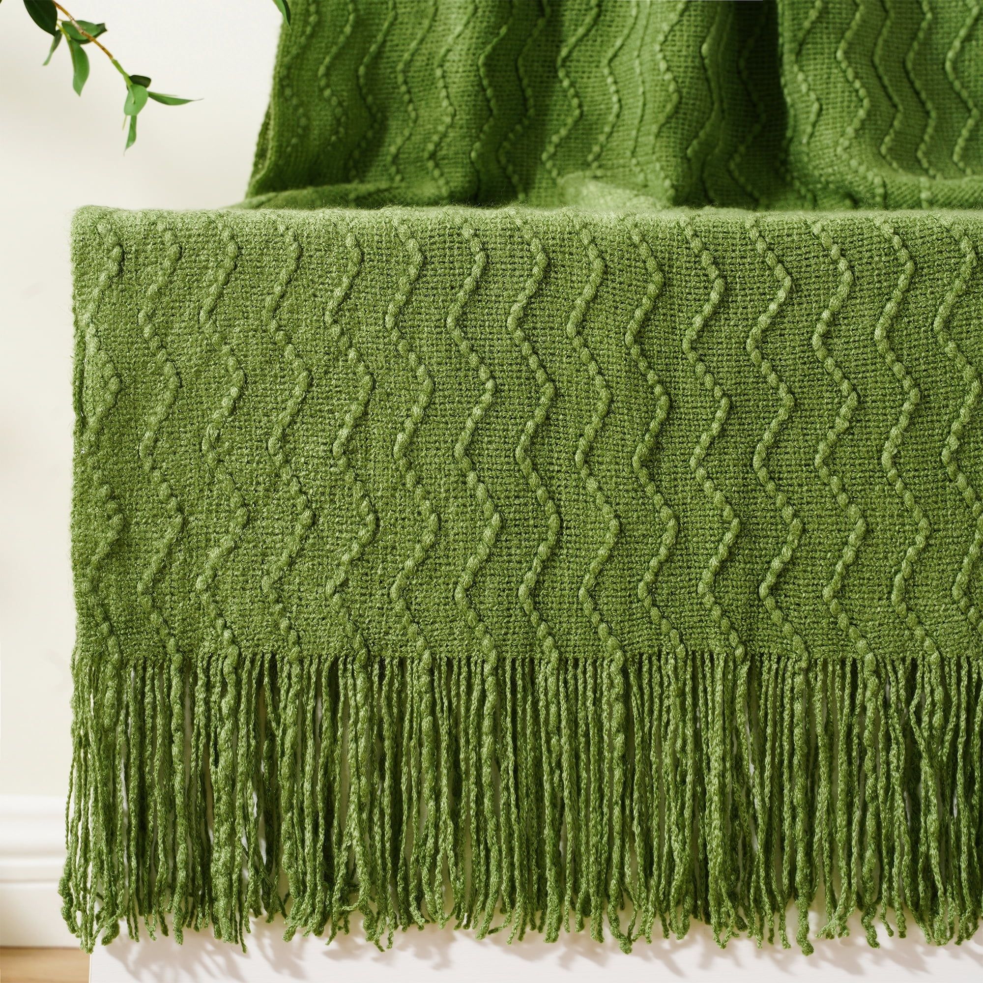 Green Knitted Wool Throw Blanket with Tassels, 50"x60"