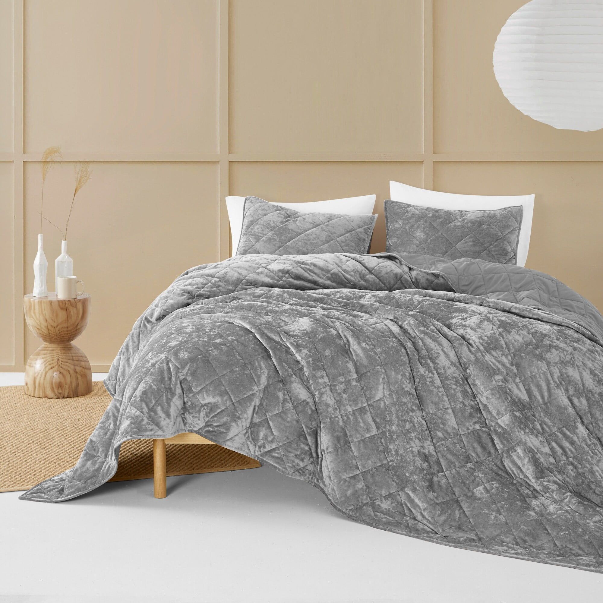 Gray Velvet Diamond Quilt Set Full-Queen