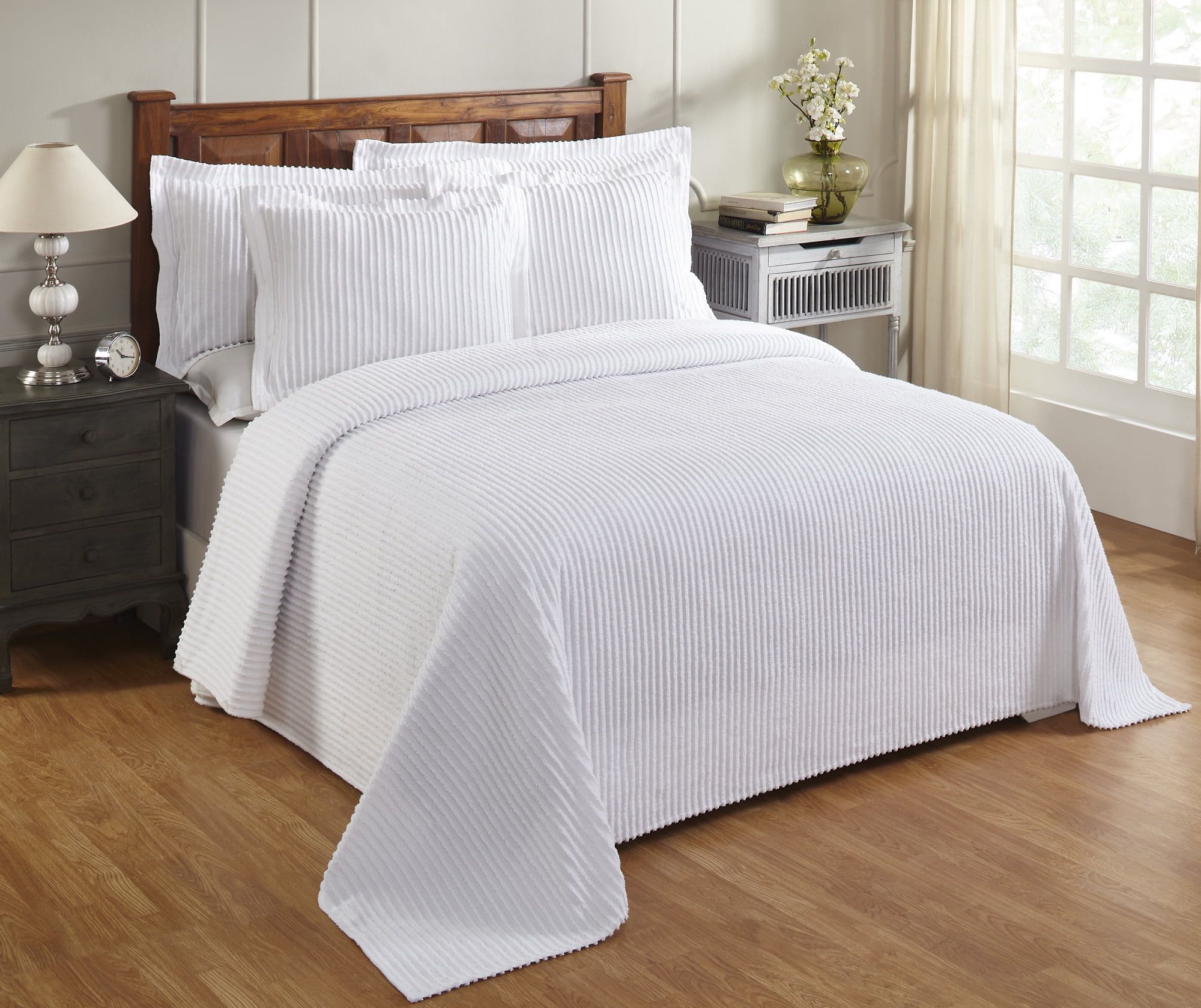 White Cotton Chenille Queen Bedspread with Tufted Stripe Design