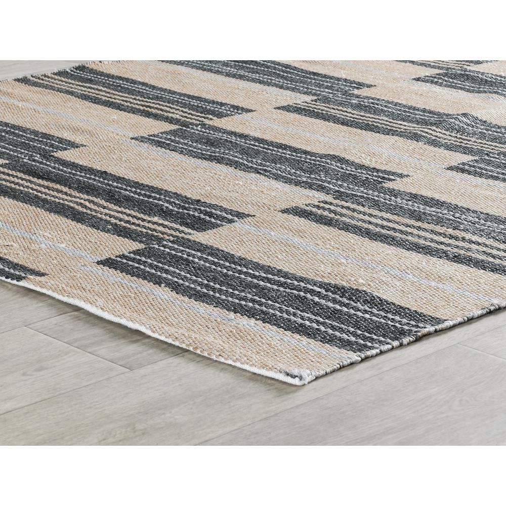 Charcoal Geometric 2' x 3' Handwoven Synthetic Area Rug