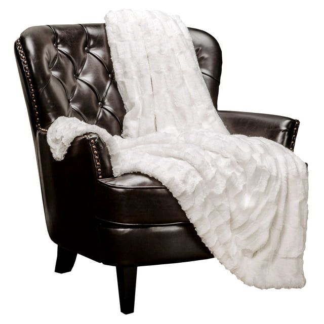 Luxurious White Faux Fur and Sherpa Reversible Throw Blanket, 50" x 65"