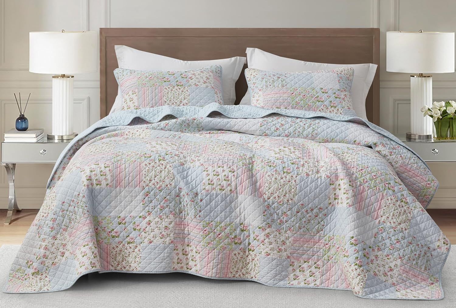 Ivory and Floral Cotton King Reversible Quilt Set