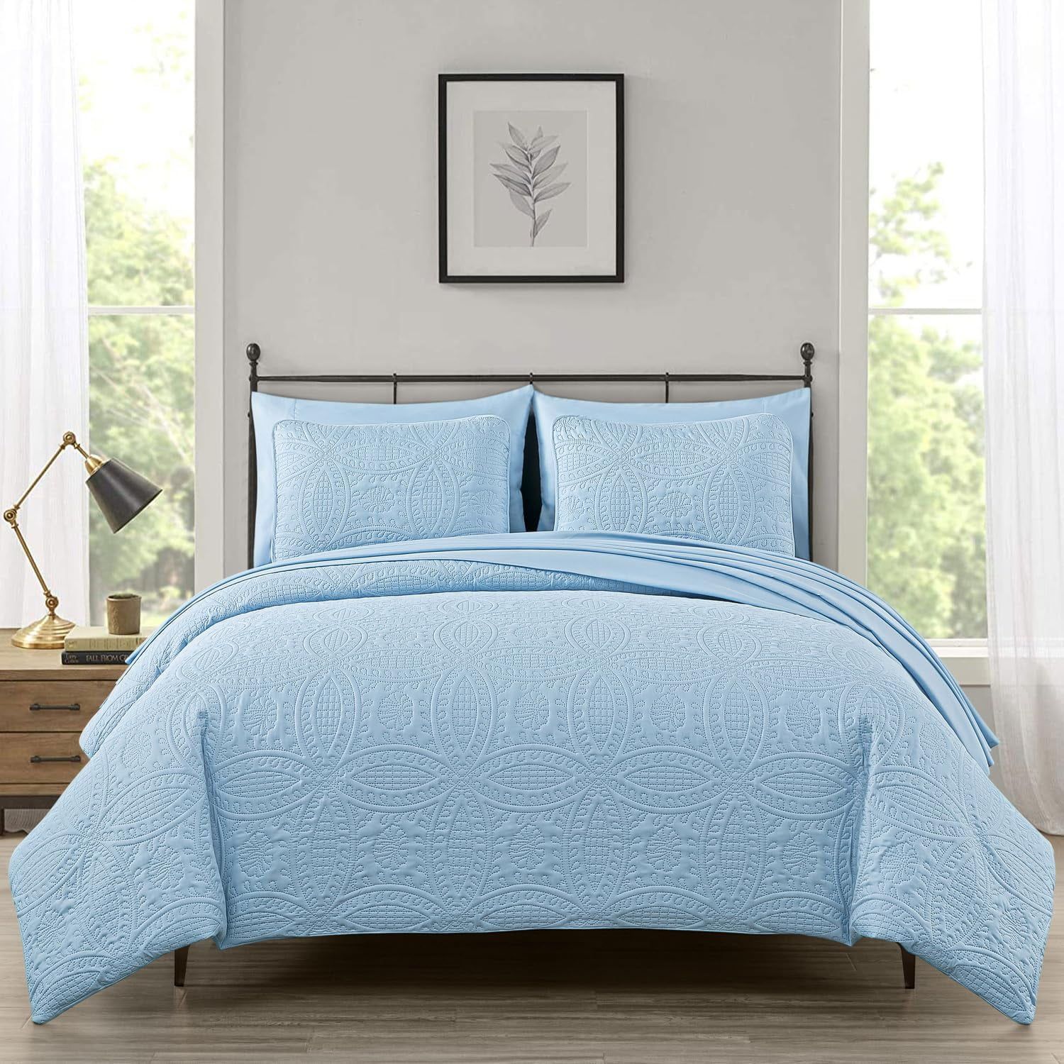 Chambray Blue Queen Microfiber 7-Piece Bed in a Bag Set