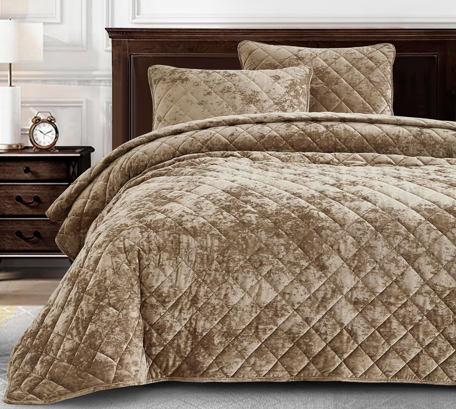 Lux Tan Velvet Queen Quilt Set with Diamond Stitching