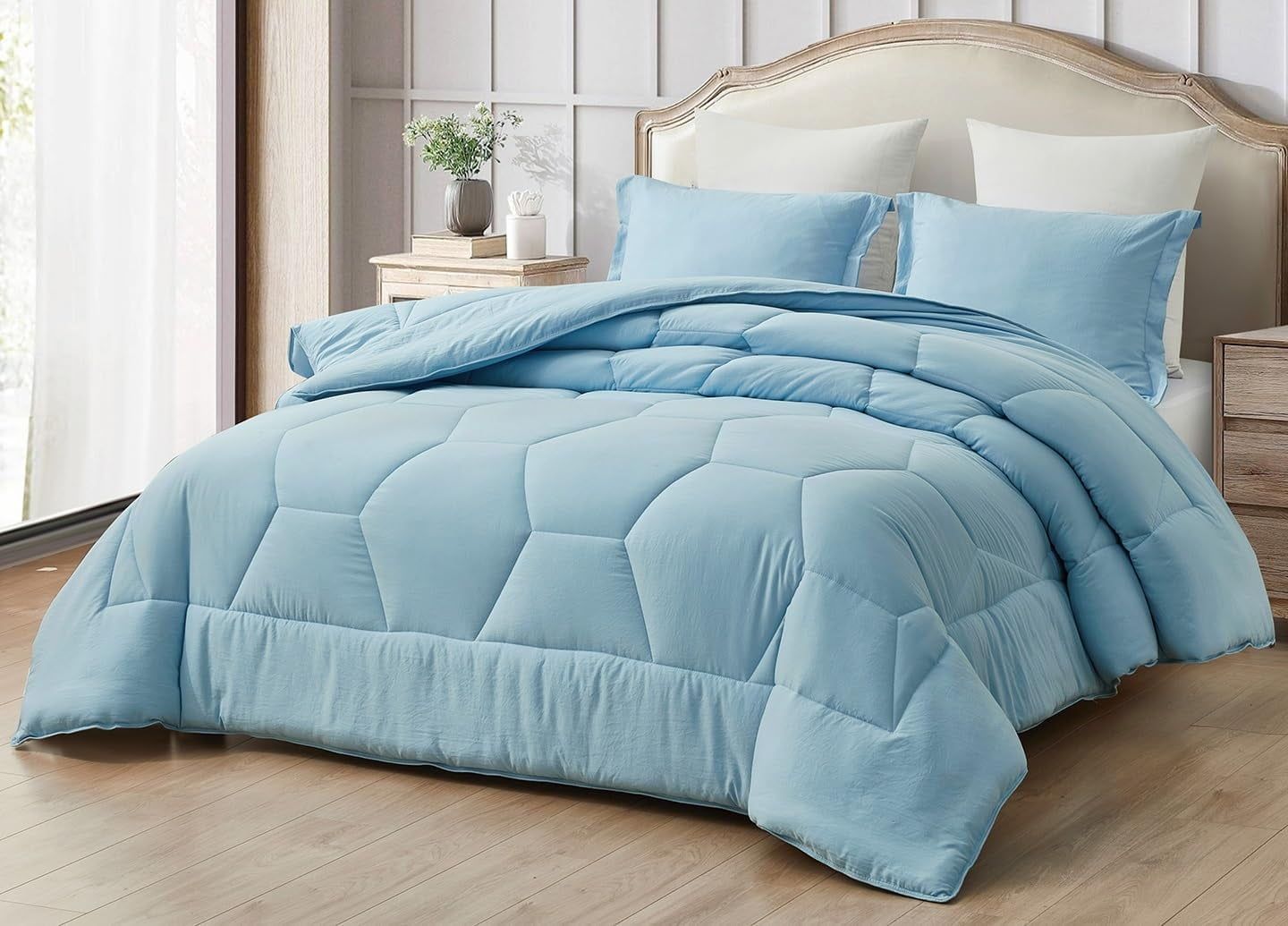 Chambray Blue Twin Microfiber Comforter Set with Geometric Pattern