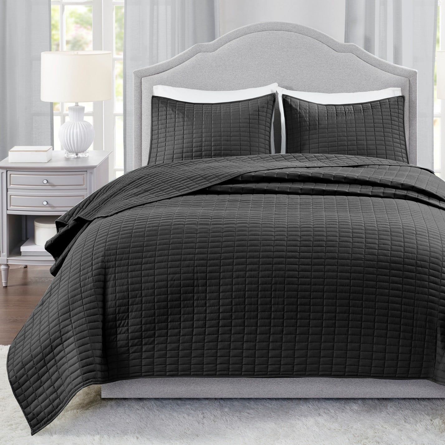 Black Full Microfiber Reversible Quilt Set