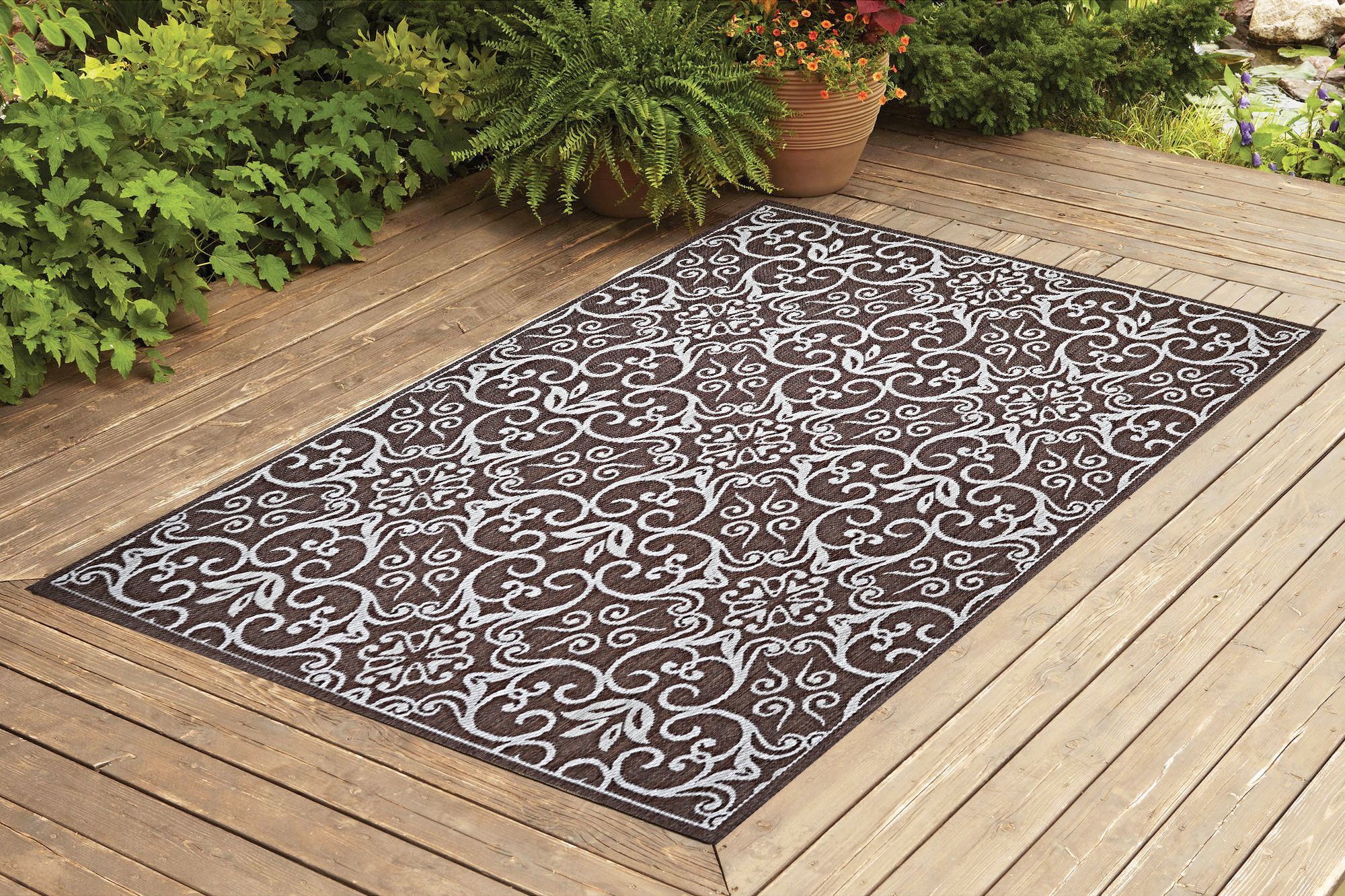 Brown and Beige 5' x 7' Rectangular Synthetic Area Rug