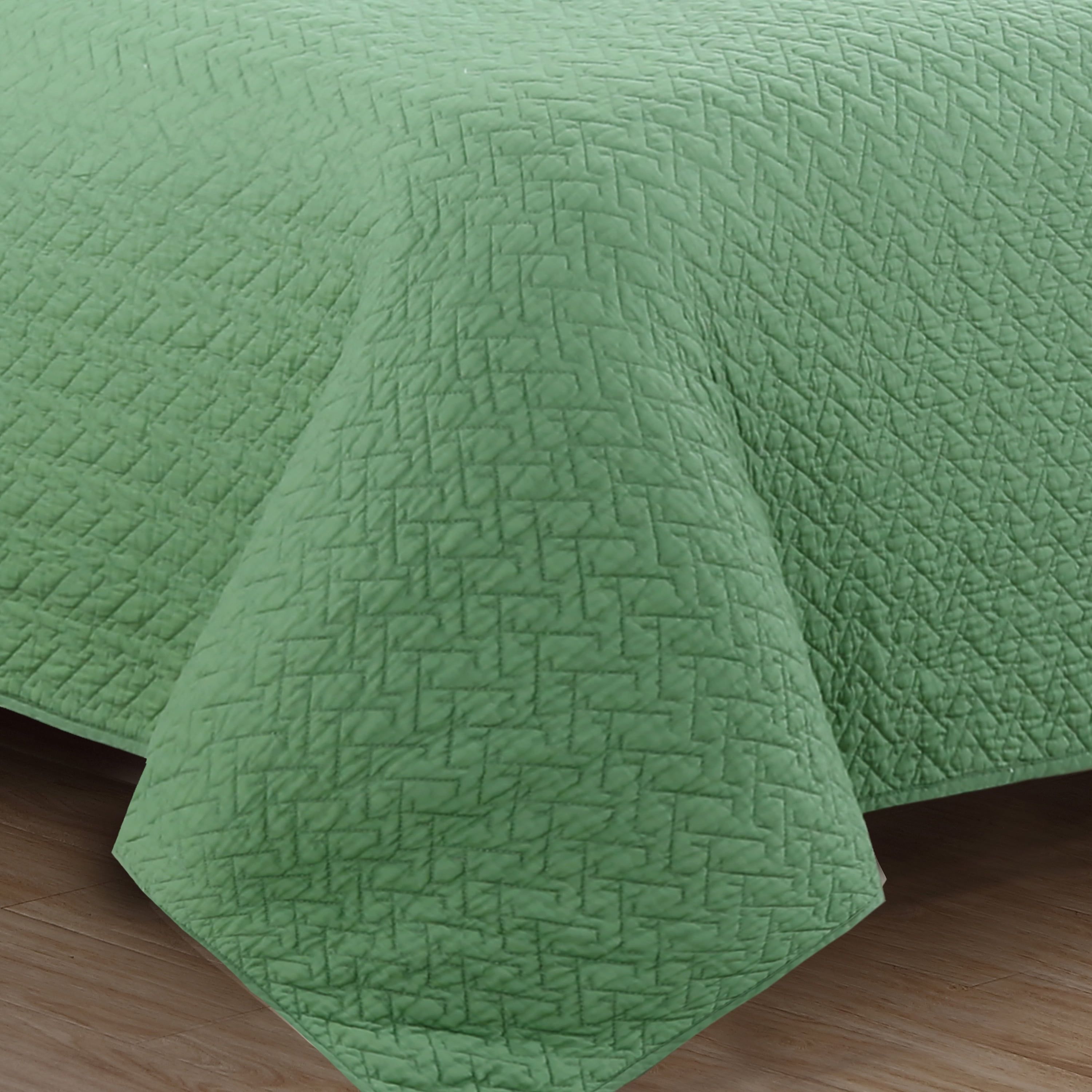 Basil Green Full Cotton Reversible Quilt Set