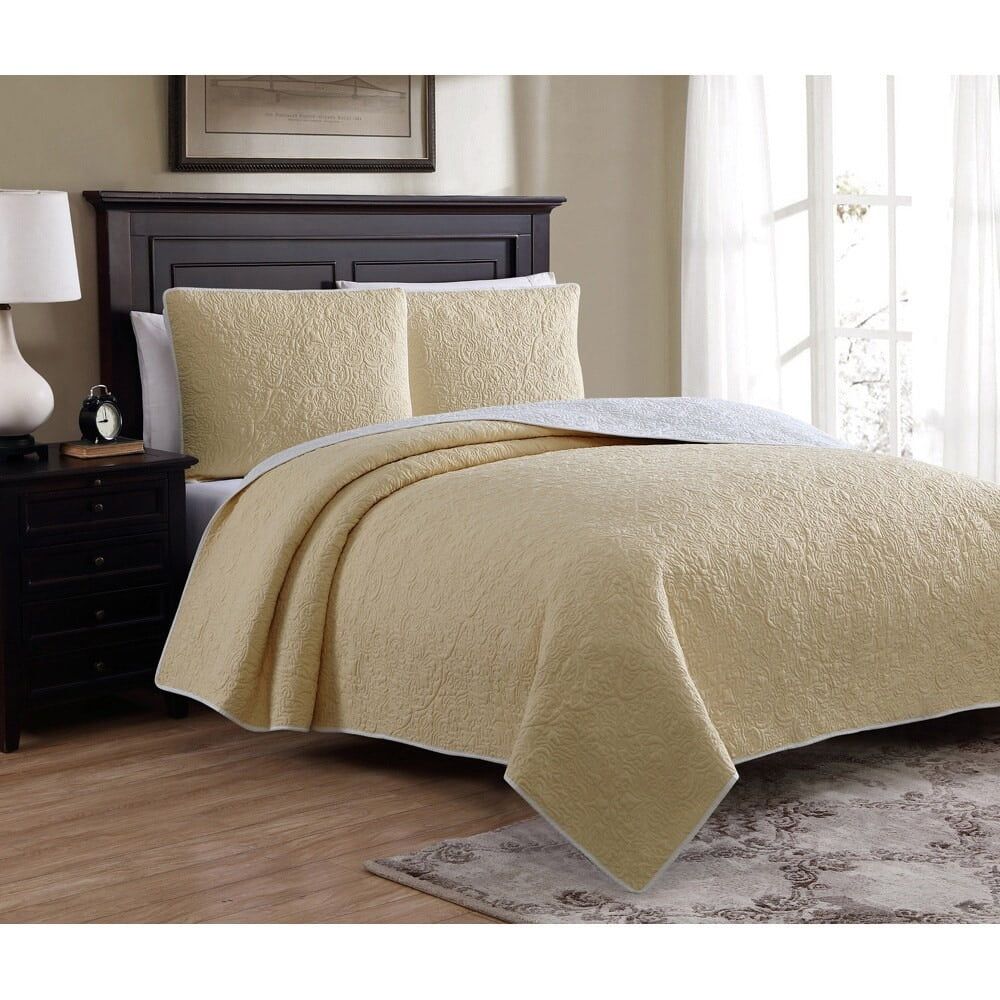 Straw Yellow Twin Reversible Microfiber Quilt Set