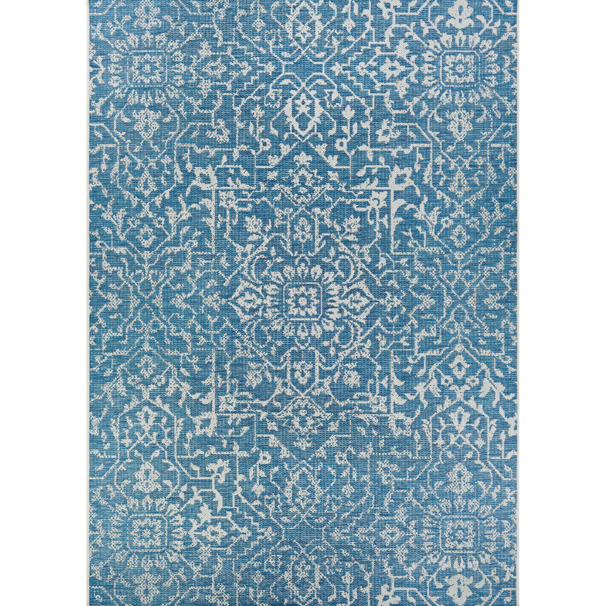 Ivory and Ocean Blue Synthetic 7.5' x 10.75' Easy-Care Outdoor Rug