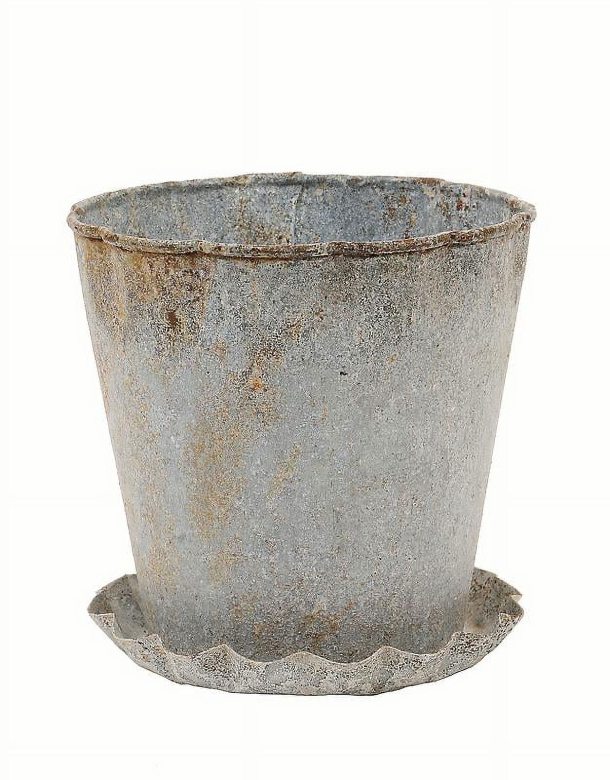 Distressed Zinc Round Metal Pot with Pleated Saucer