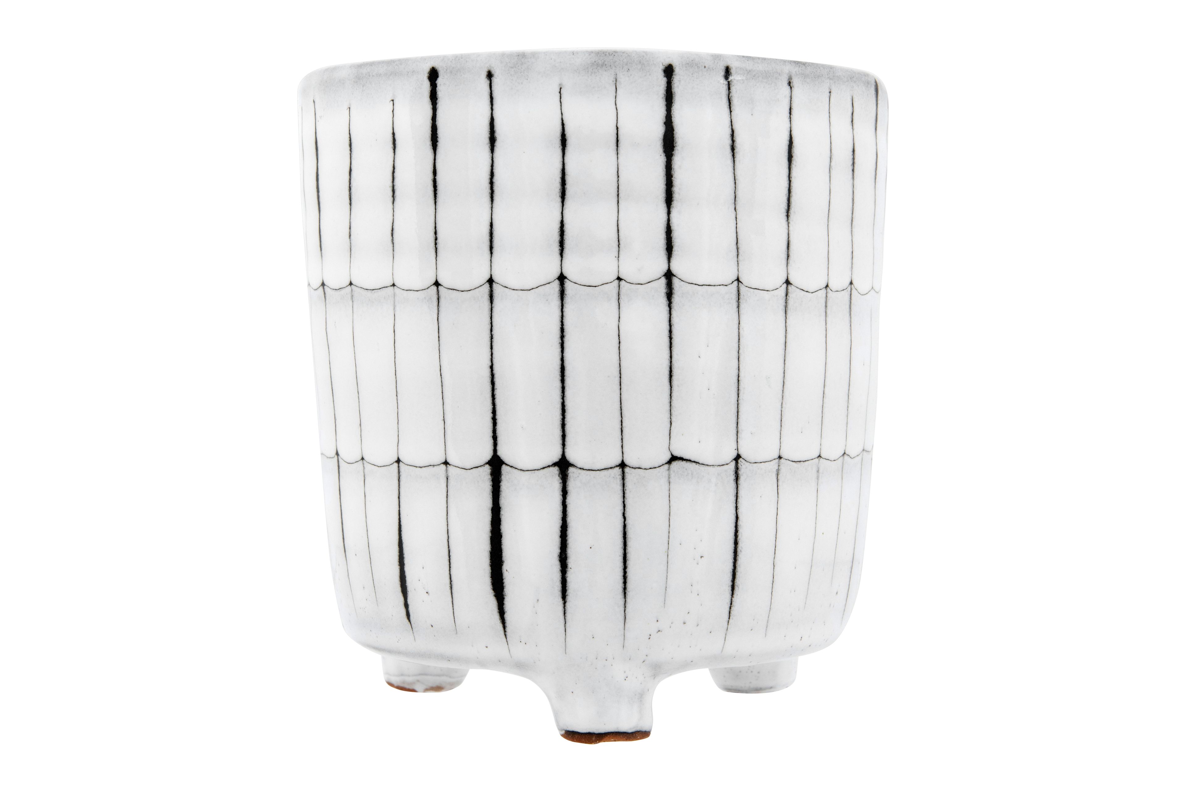 Modern Farmhouse White & Black Terracotta Footed Planter, 5"