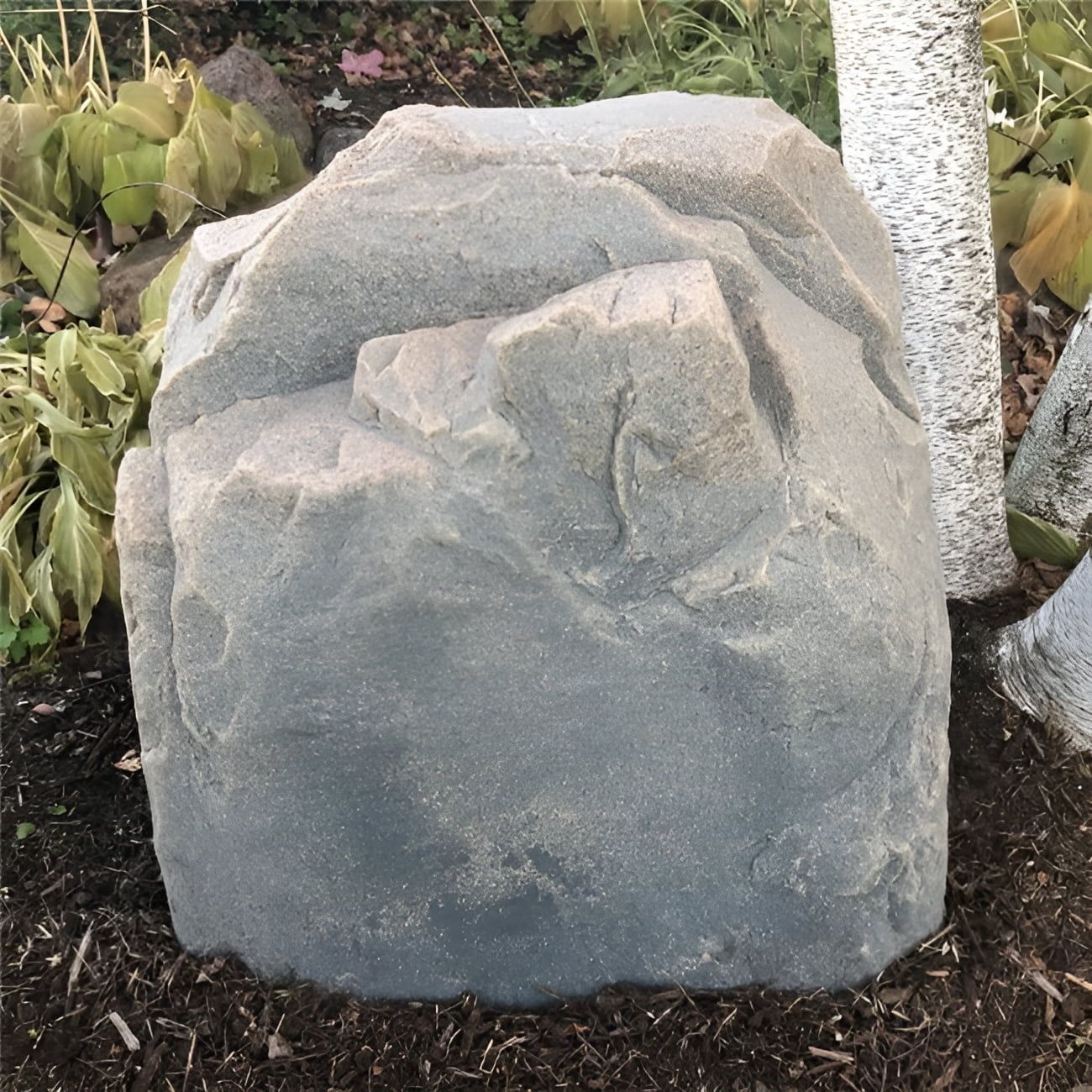 Fieldstone Gray Realistic Artificial Garden Rock