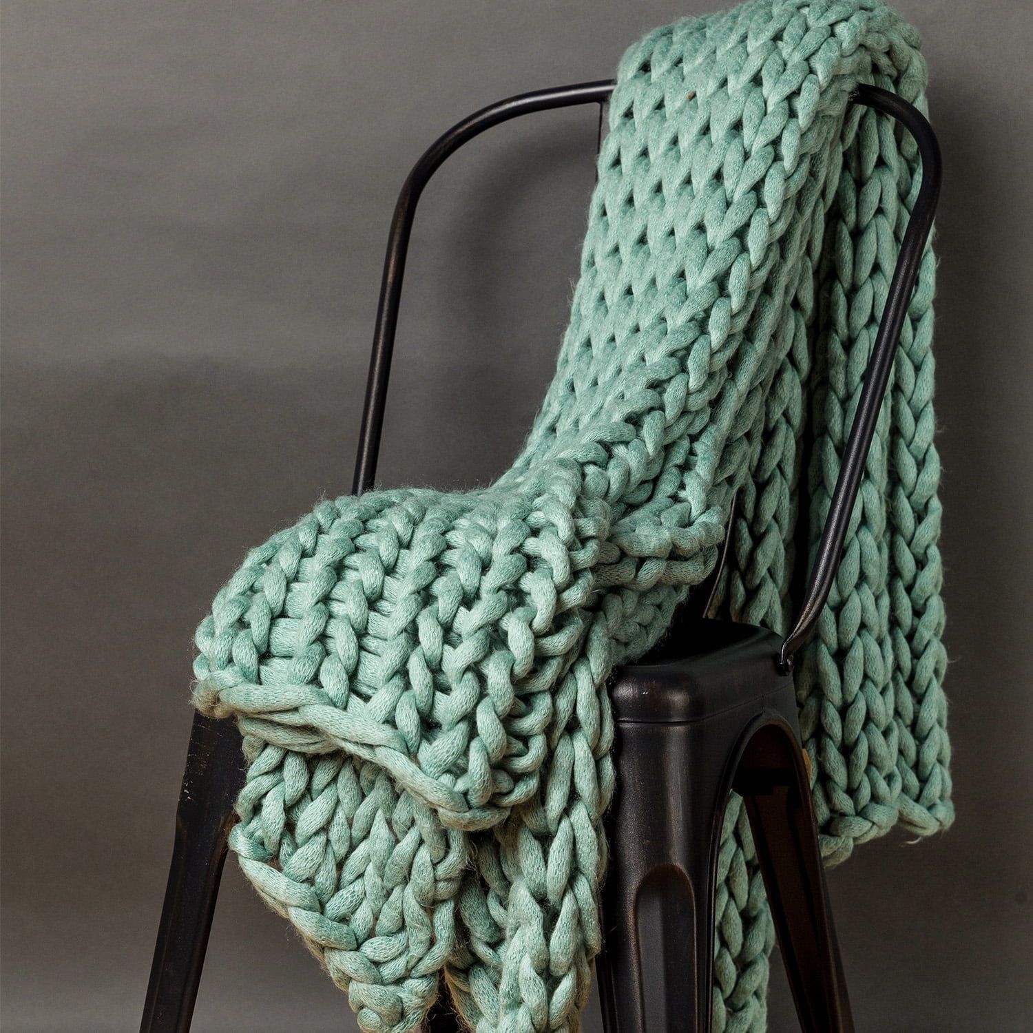 Luxurious Aqua Chunky Knit Wool Throw 50" x 40"