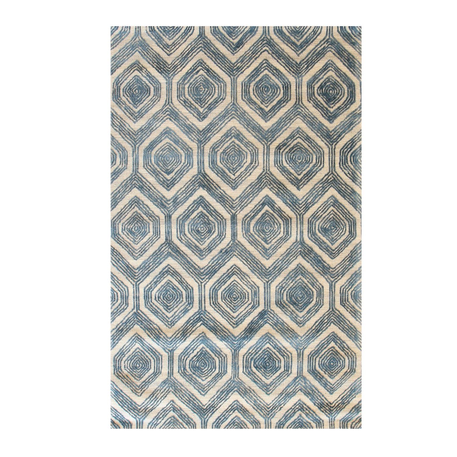 Ivory Elegance Hand-Tufted Wool & Viscose 5' x 8' Geometric Rug