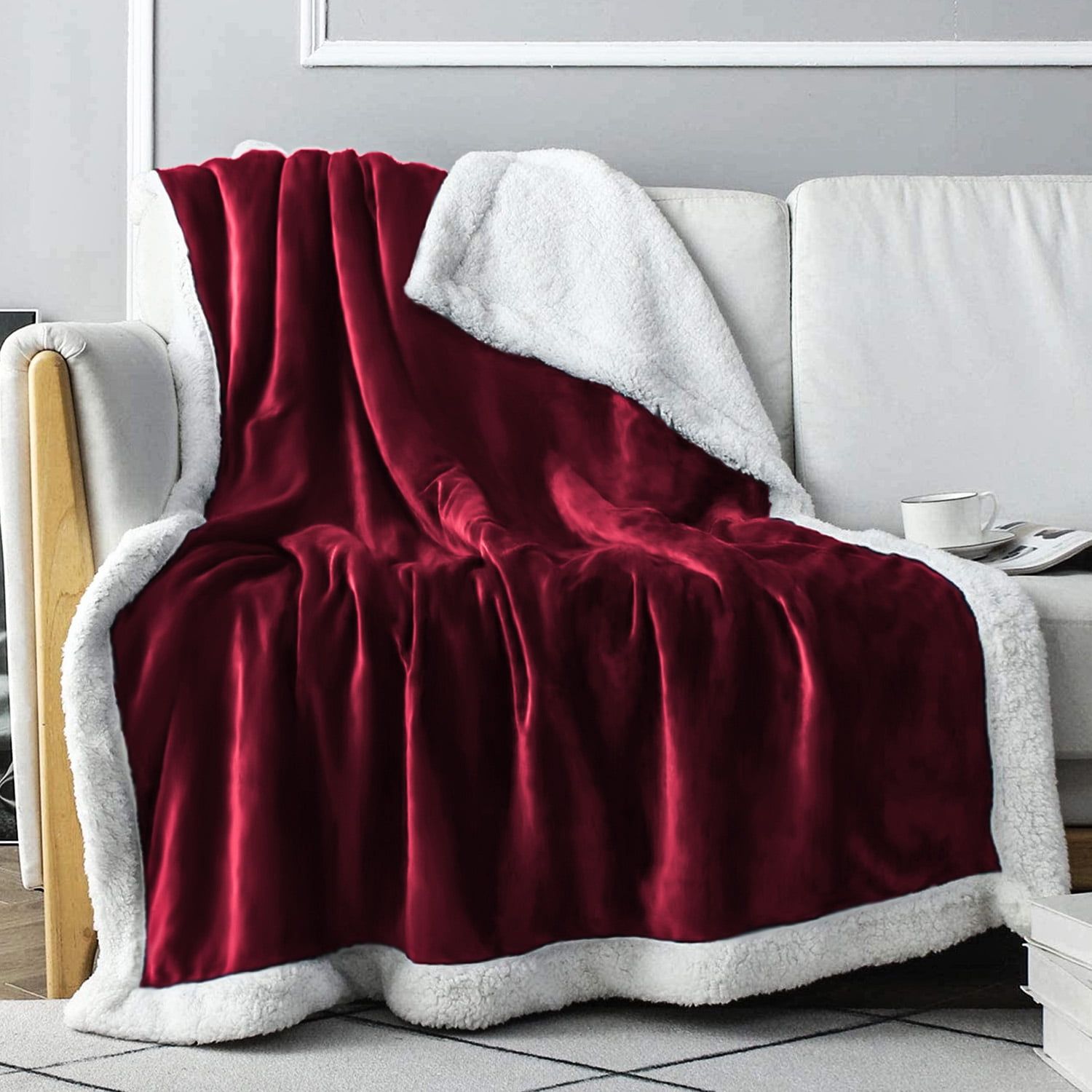 Everlasting Comfort Red Wine Reversible Sherpa Fleece Throw Blanket