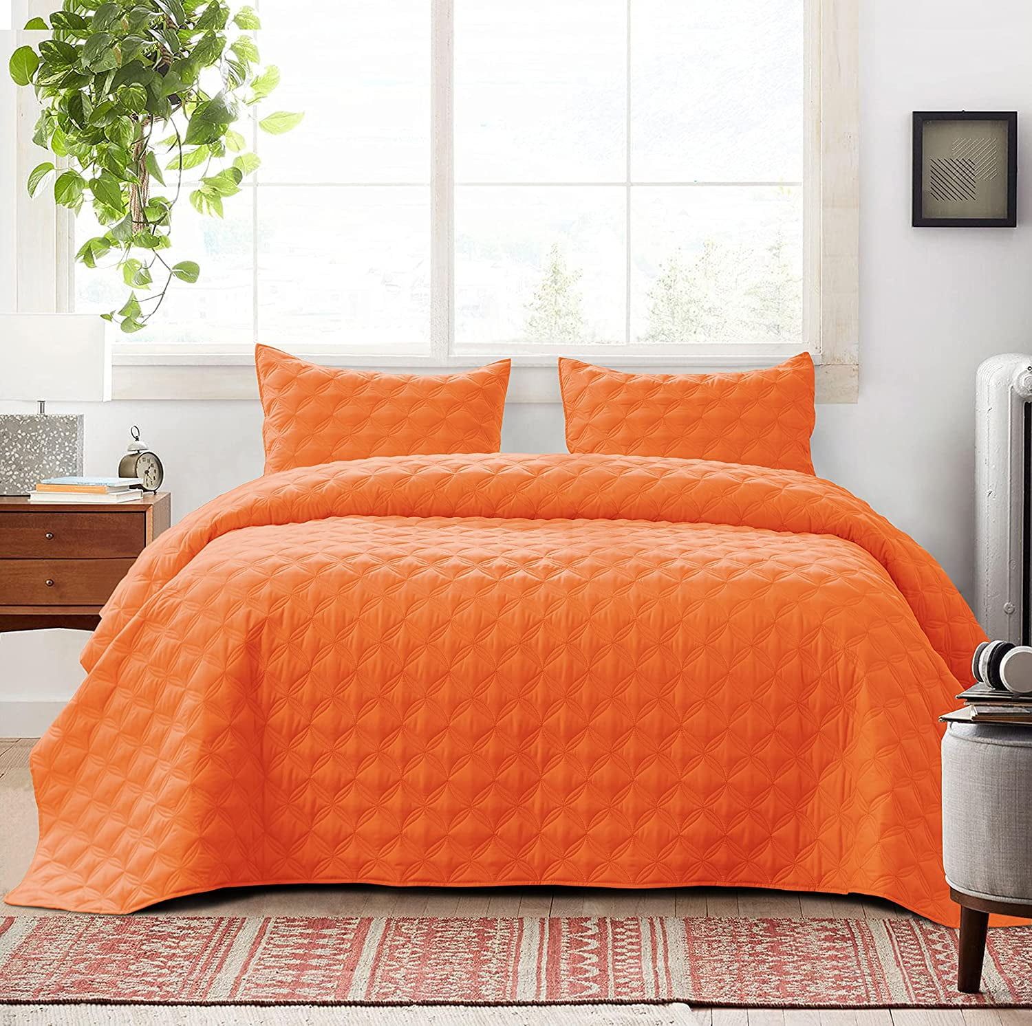 Twin Orange Microfiber Reversible Quilt Bedding Set