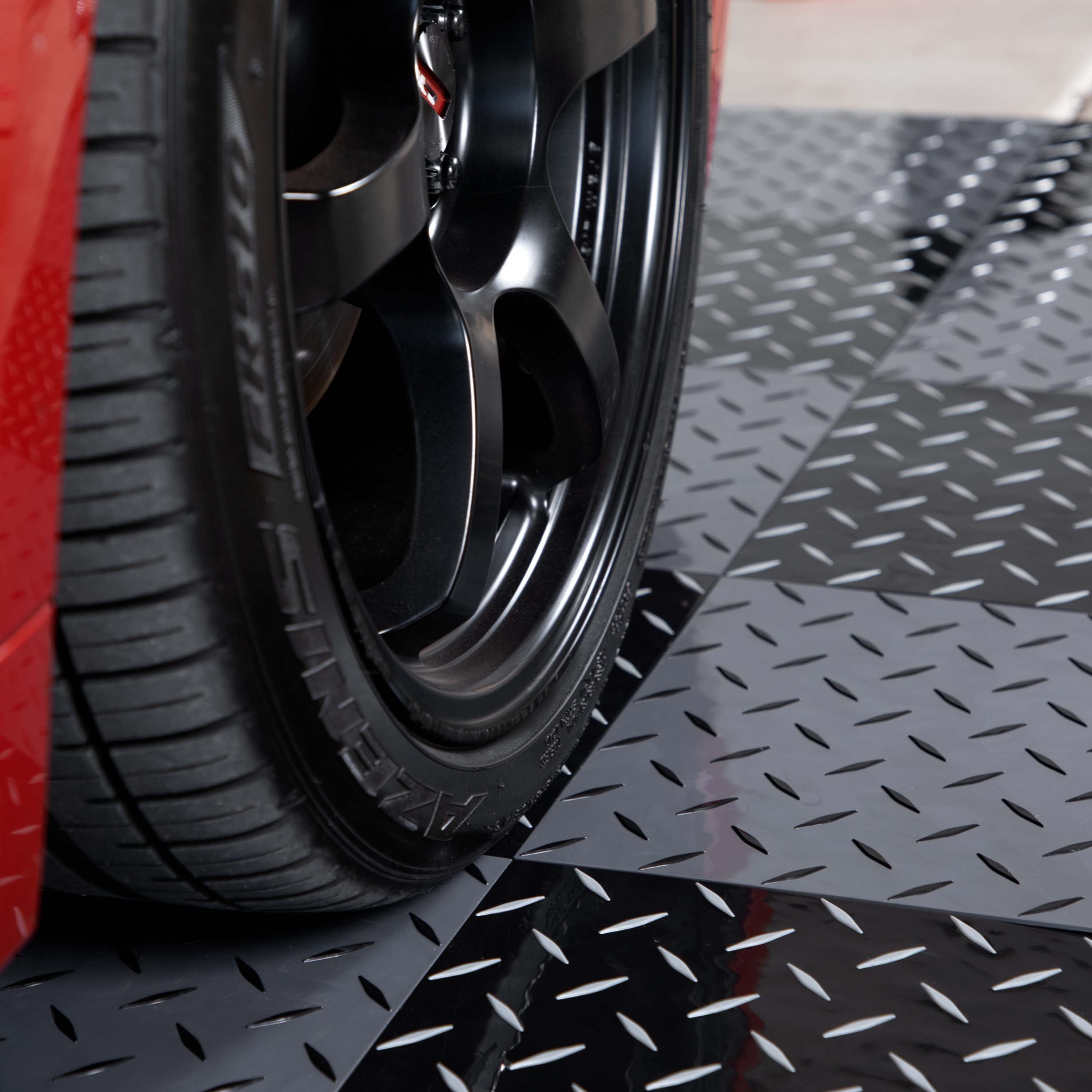 Gunmetal and Black Diamond Plate Interlocking Garage Floor Tiles