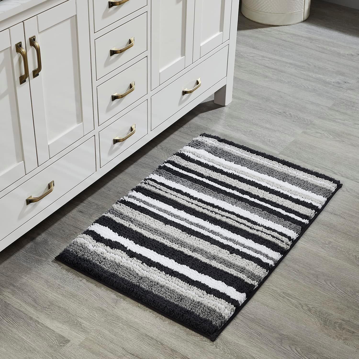 Griffie Luxe Soft Touch Graphite Polyester 24"x36" Bath Rug