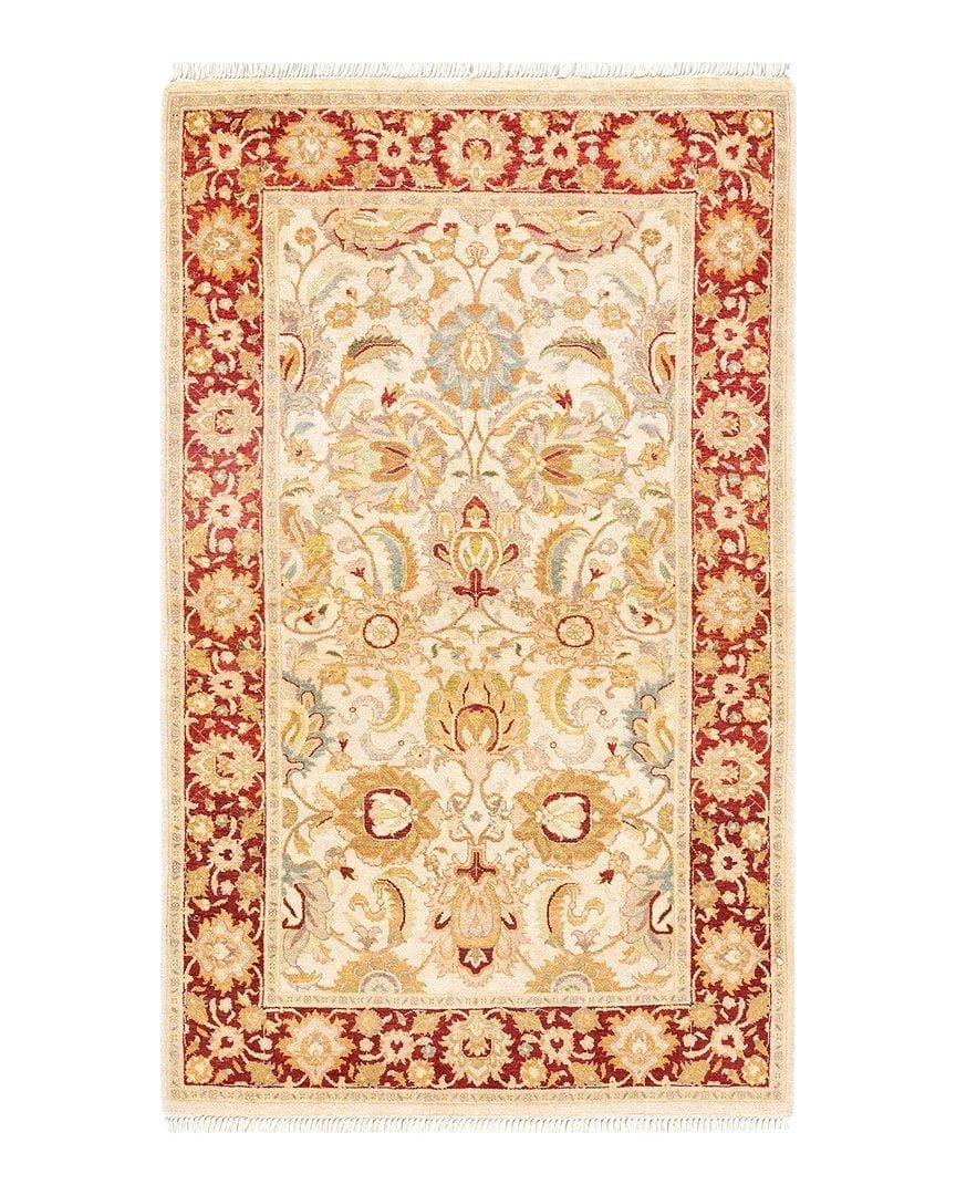 Traditional Ivory Hand-Knotted Wool Oriental Area Rug 3'2" x 5'2"