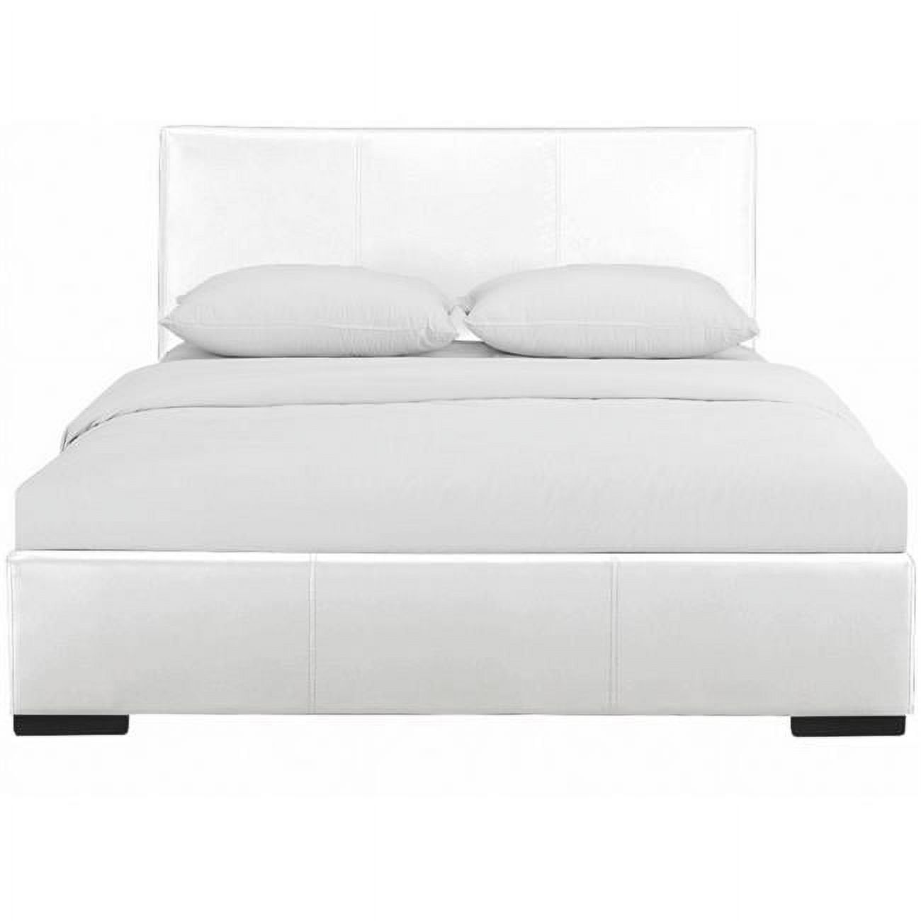 White Tufted Upholstered Queen Wood Platform Bed with Headboard