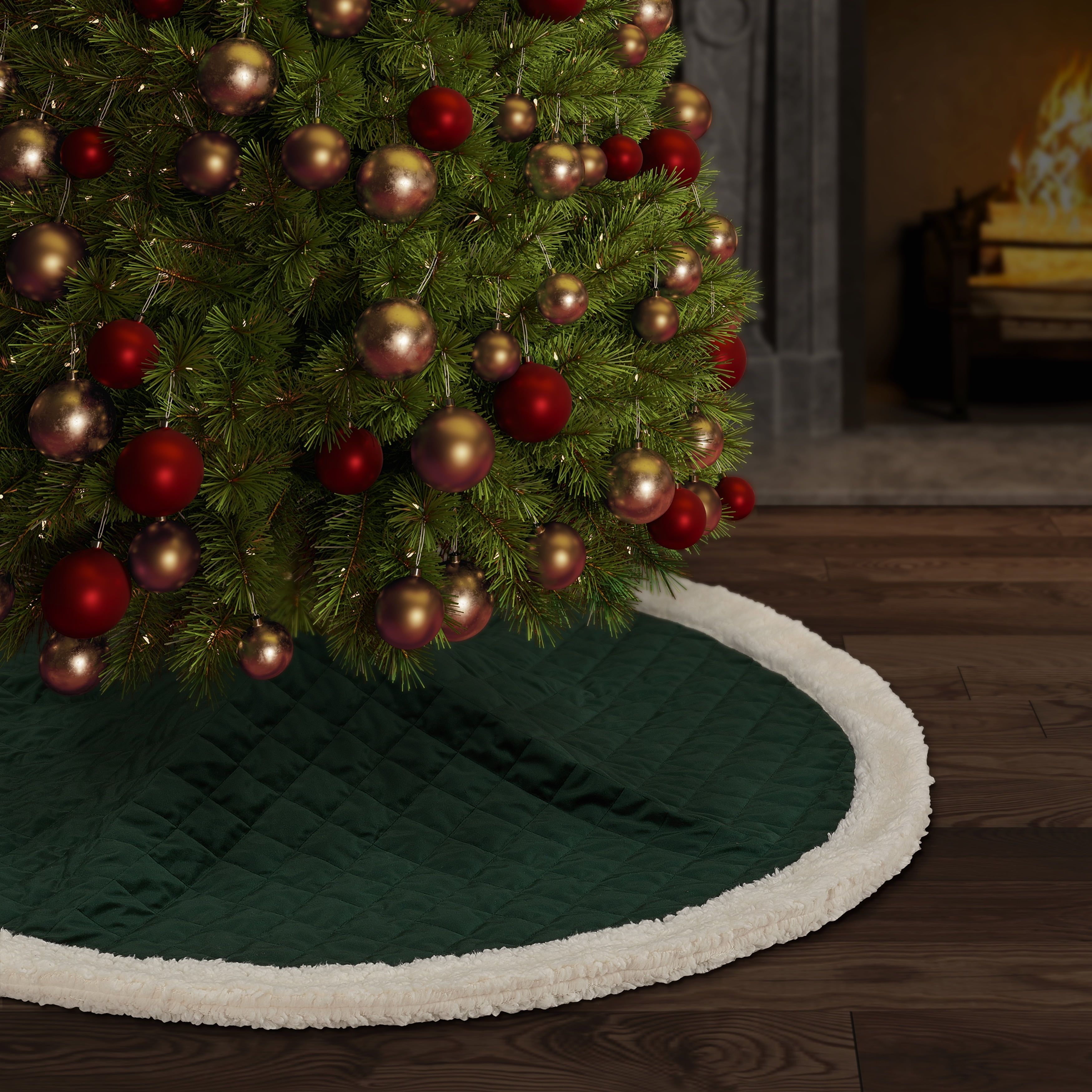 Evergreen Quilted Velvet Christmas Tree Skirt with Sherpa Trim