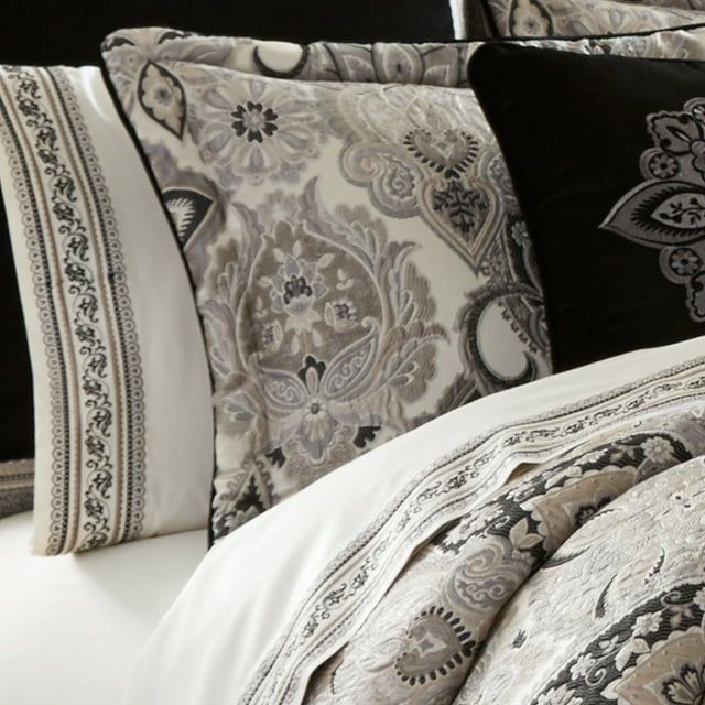 King Black and Silver Microfiber Comforter Set with Velvet Piping