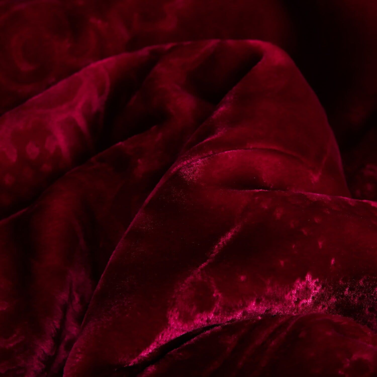 Queen Solid Burgundy Ultra Plush Sherpa Comforter Set