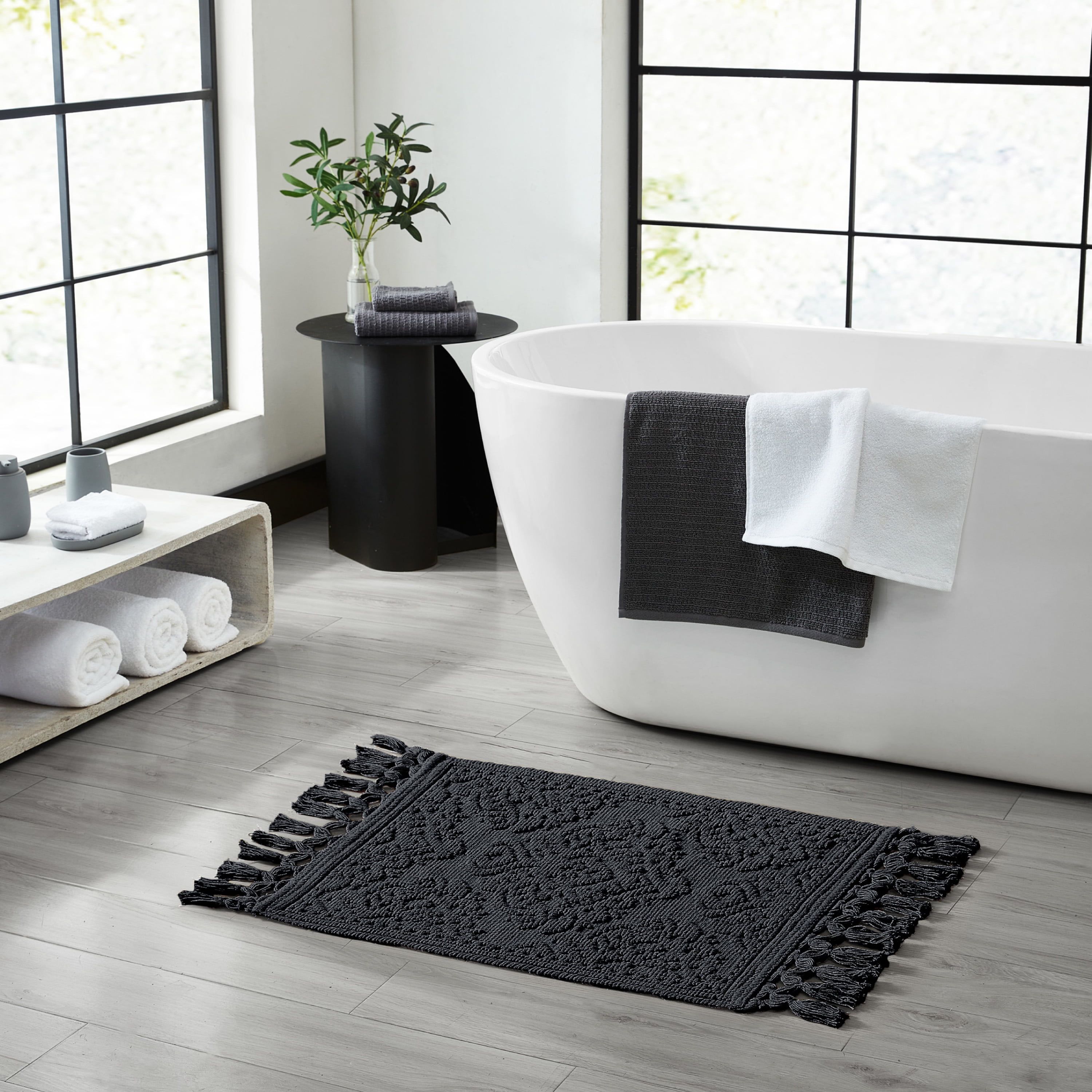 Ricardo Black Cotton Fringe Bath Rug Set, 21" x 41"