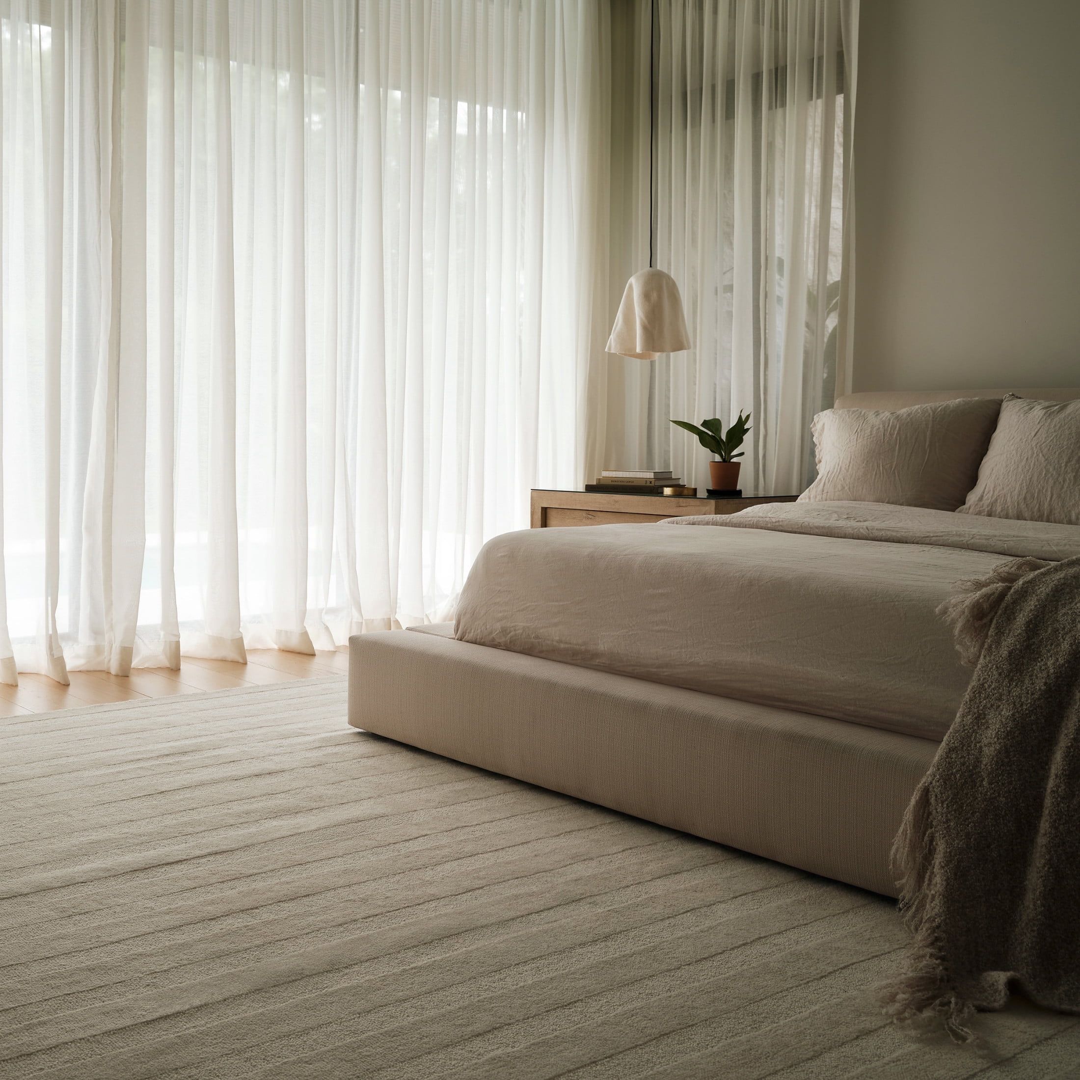 Handmade Ivory Wool 9' x 12' Striped Rectangular Area Rug