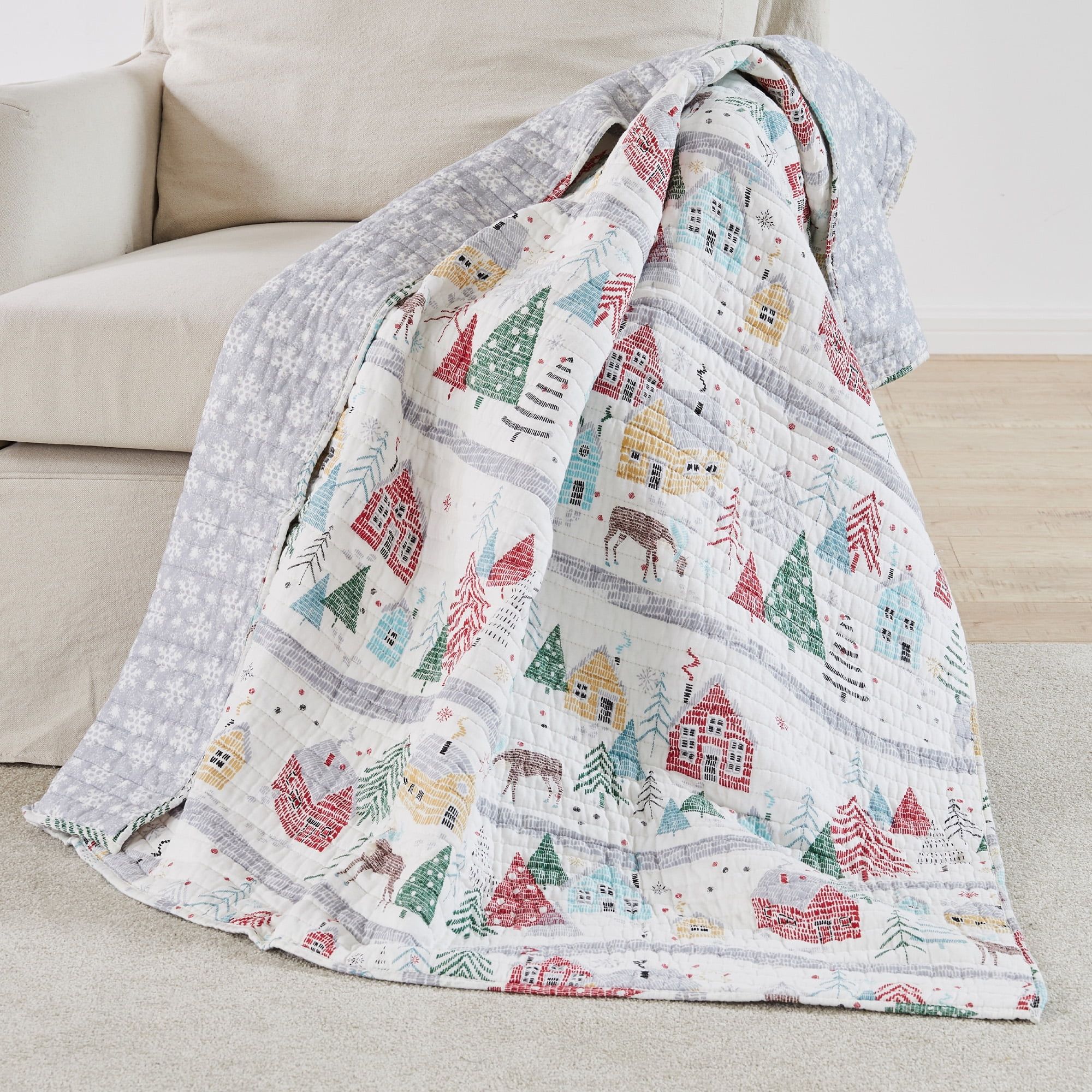 Joulset Quilted Christmas Throw with Scenic Design