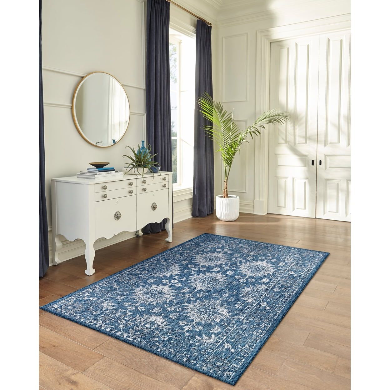 Navy Vintage Floral 7'10" Round Synthetic Easy Care Rug