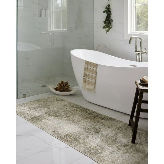 Gray Rectangular 8' x 10' Machine Washable Polyester Rug