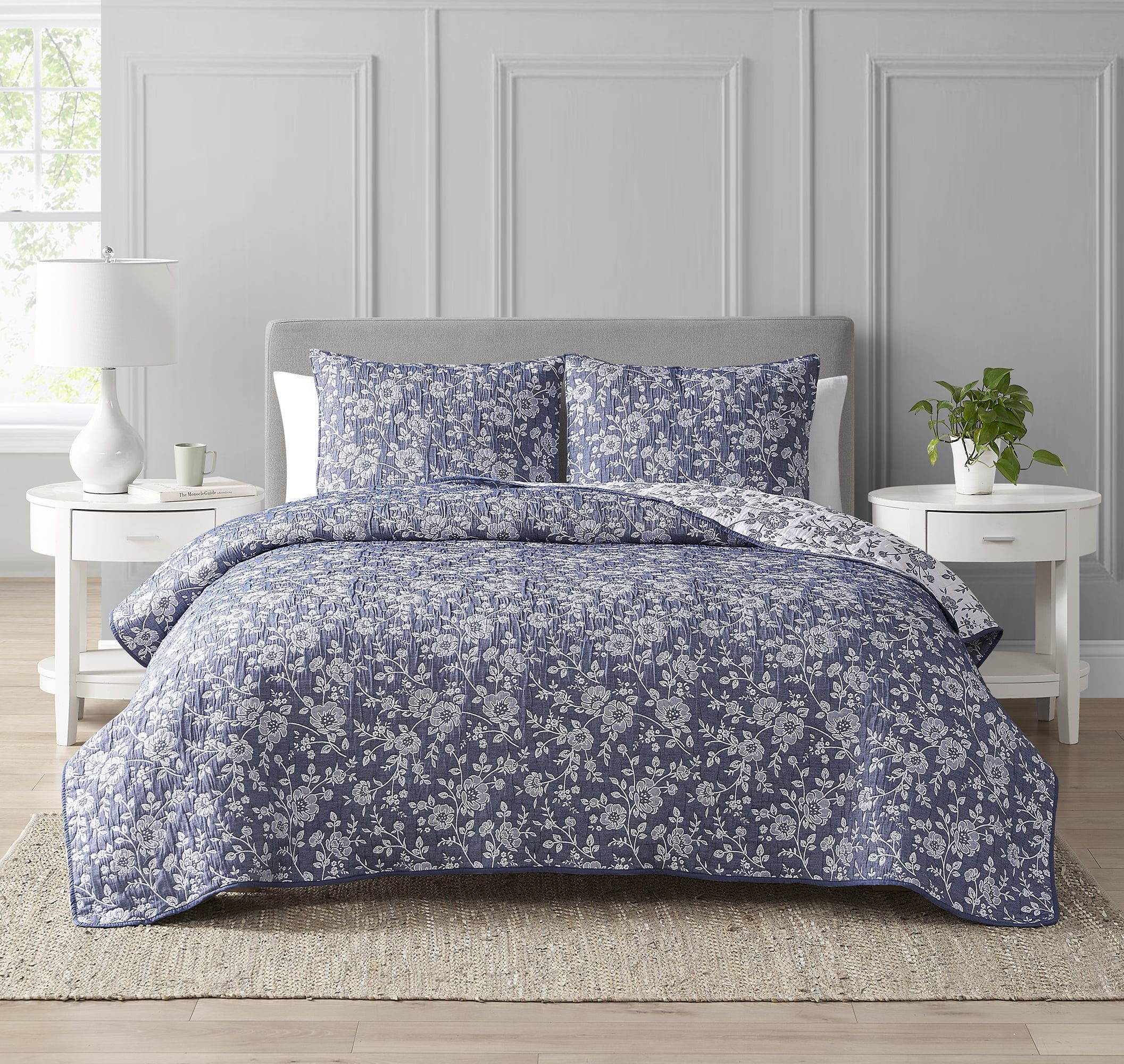 Navy Floral Twin Reversible Cotton Blend Quilt Set