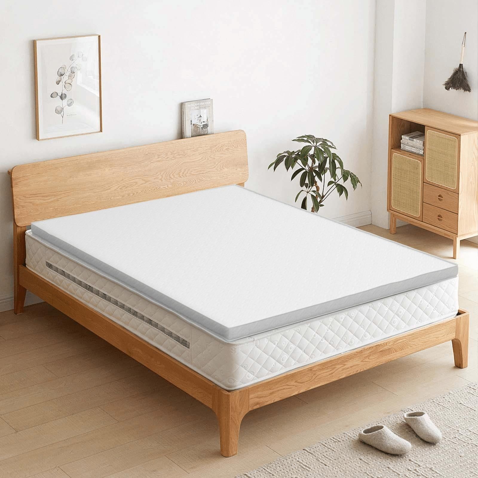 Twin XL Gel Infused Memory Foam Mattress Topper with Cover