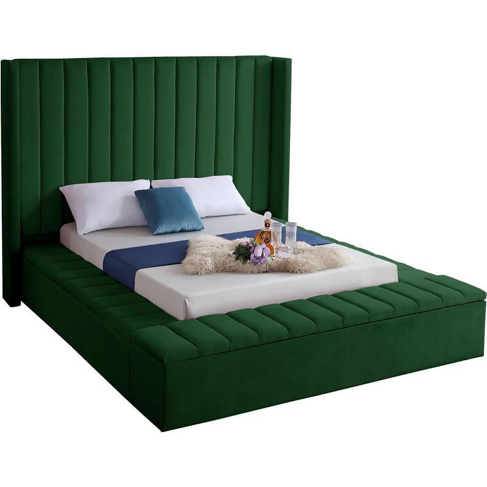 Kiki Green Velvet Full Bed with Tufted Upholstered Headboard