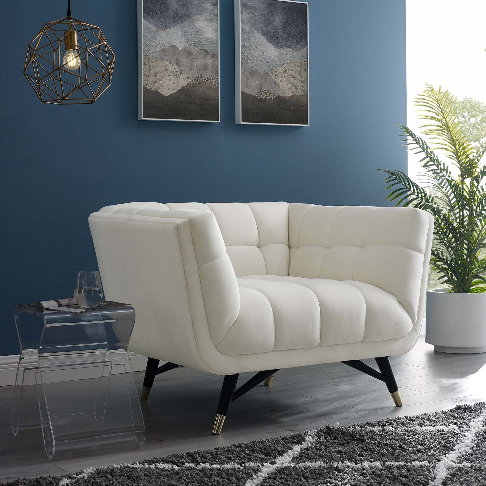 Chic Black Velvet Tufted Accent Chair with Splayed Birch Legs