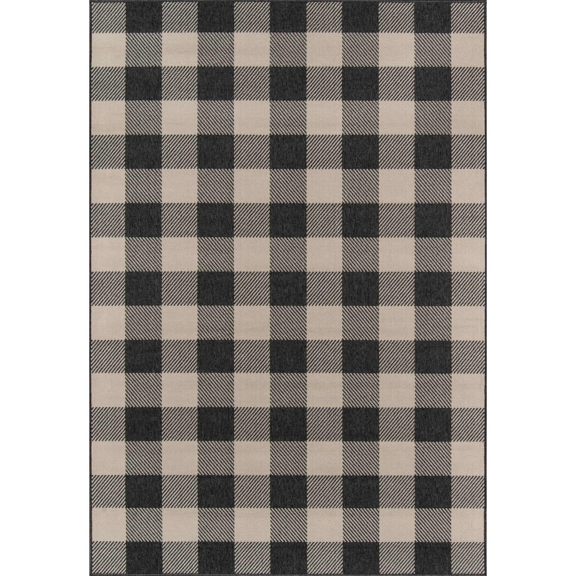 Charcoal and Beige Plaid Rectangular Outdoor Rug 6'7" x 9'6"