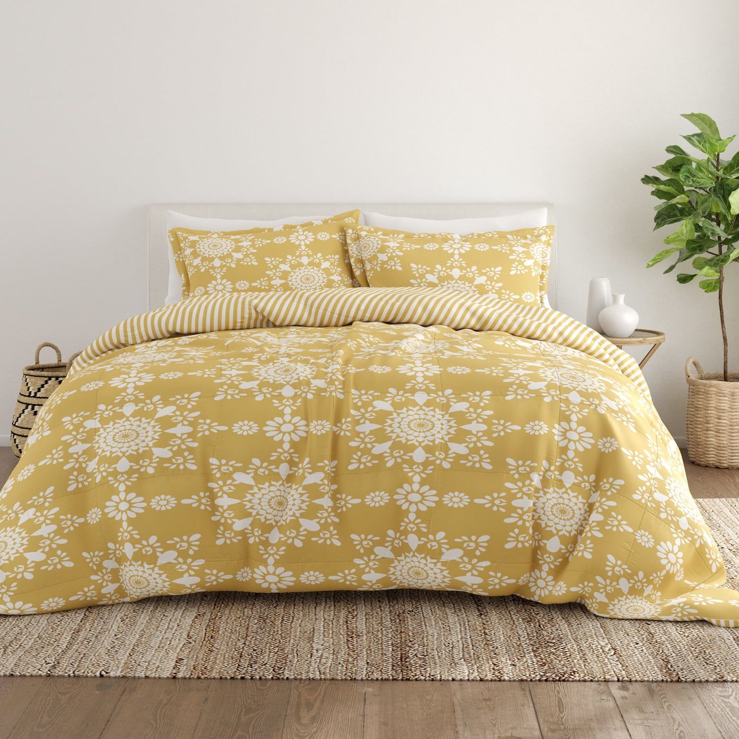 Yellow and White Floral Reversible King Down Alternative Comforter Set