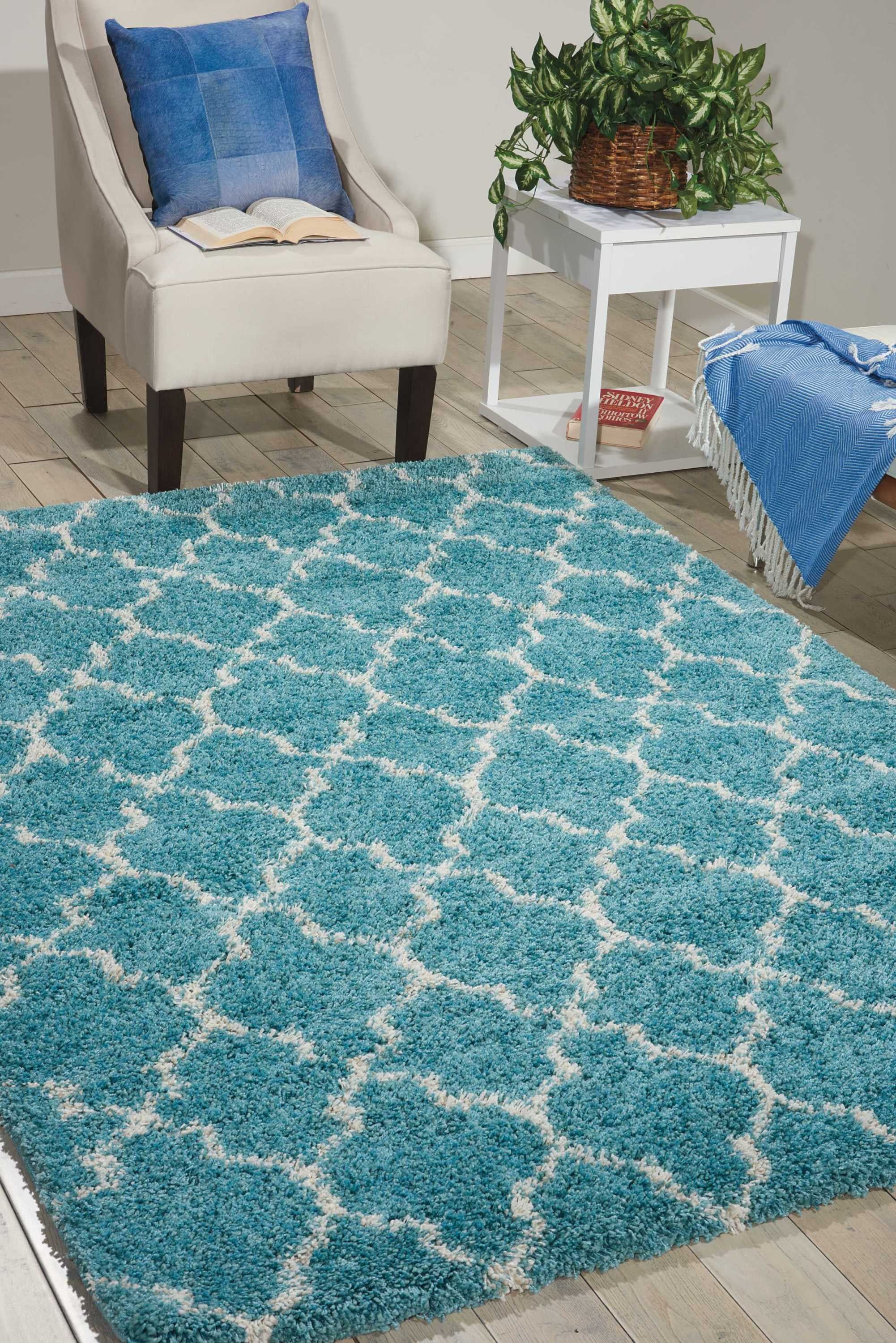 Handmade Aqua Shag Synthetic Round Area Rug 10' x 13'