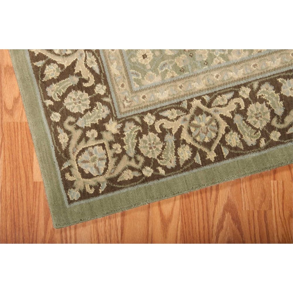 Elegant Green 5' x 7' Wool-Blend Persian Style Area Rug