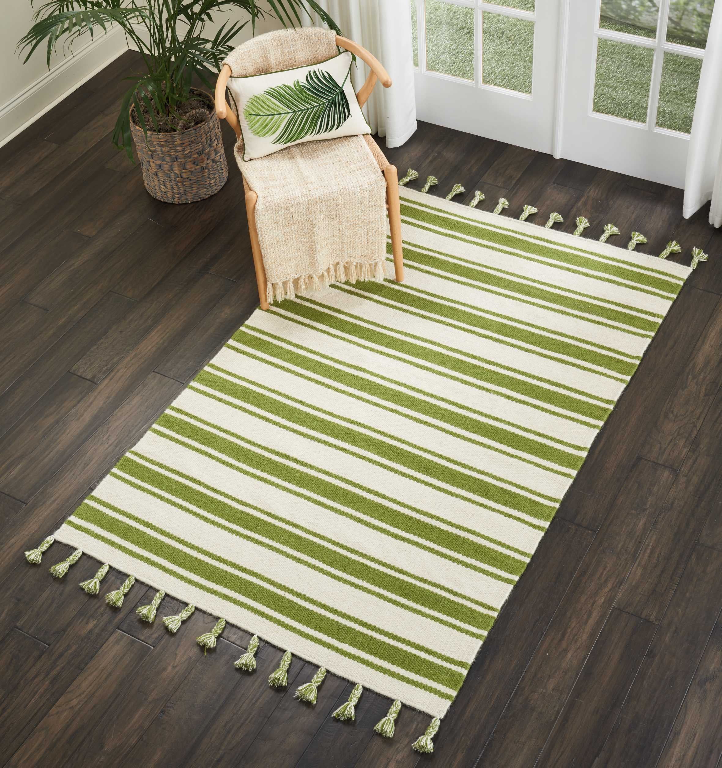 Ivory and Green Striped 4' x 6' Wool Cotton Reversible Rug