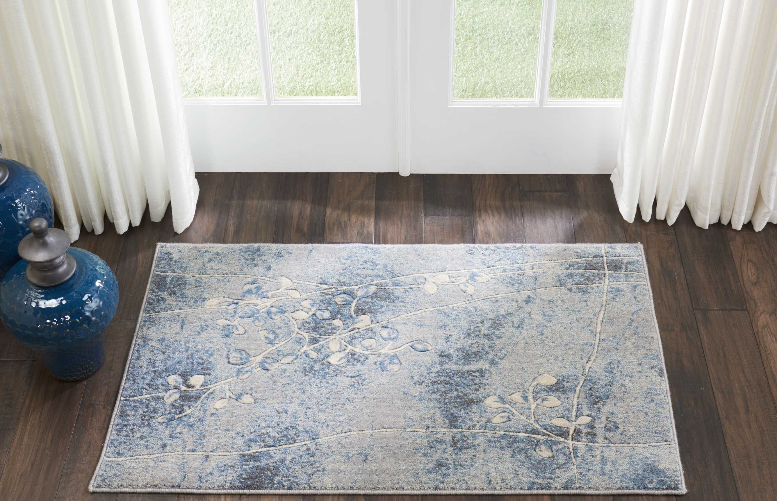 Elegant Traditions Silver & Blue Wool Blend Medium Rug, 30" x 48"