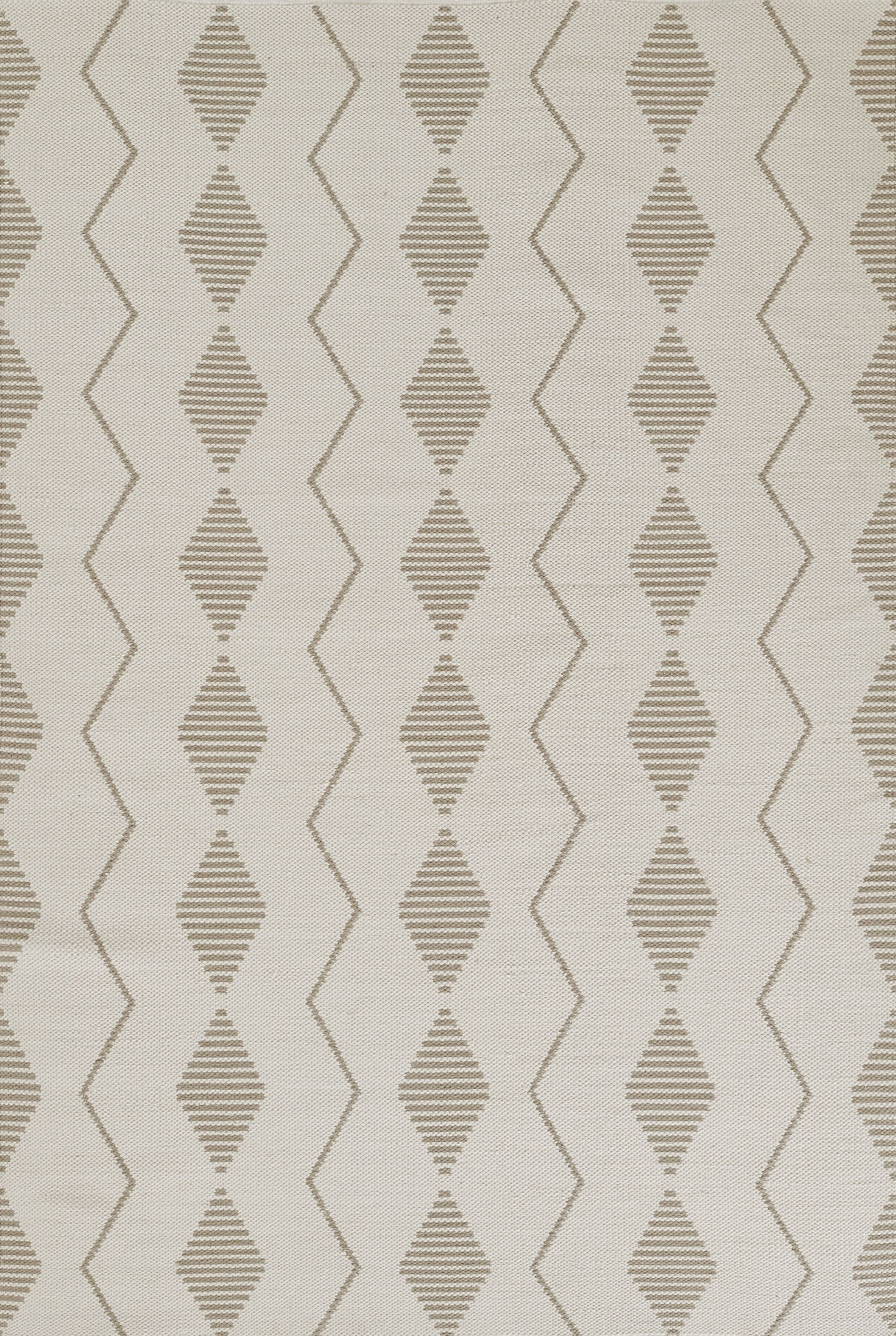 Ivory Diamond Synthetic 4' x 6' Reversible Flat Woven Rug